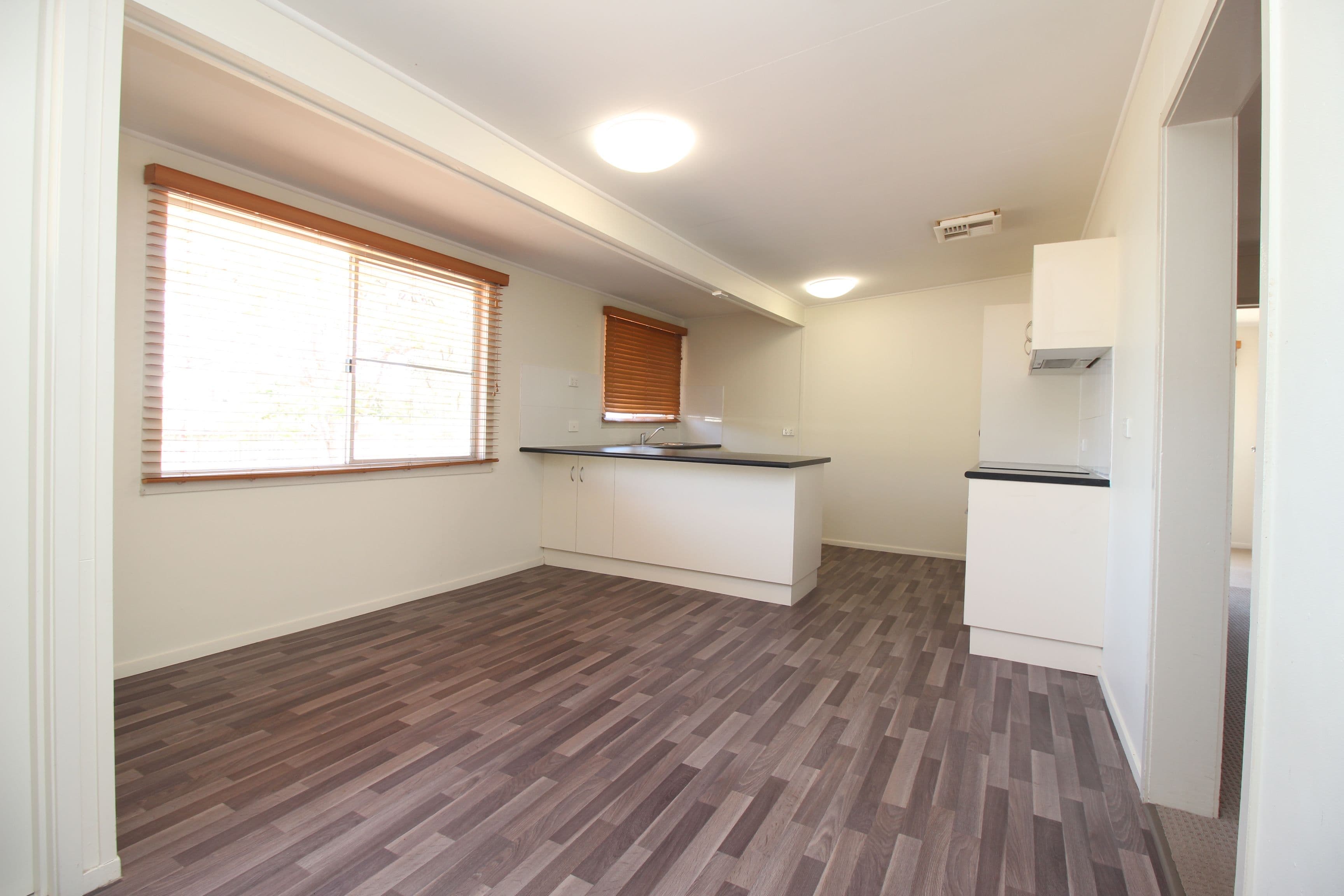 11 Caprice Court, Emerald QLD 4720, Emerald - Thumbnail 2