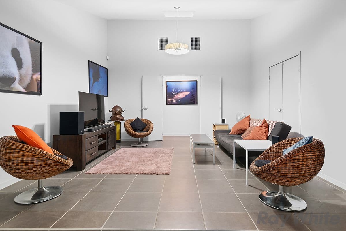 12 Dromos Street, Eight Mile Plains QLD 4113, Eight Mile Plains - Thumbnail 6