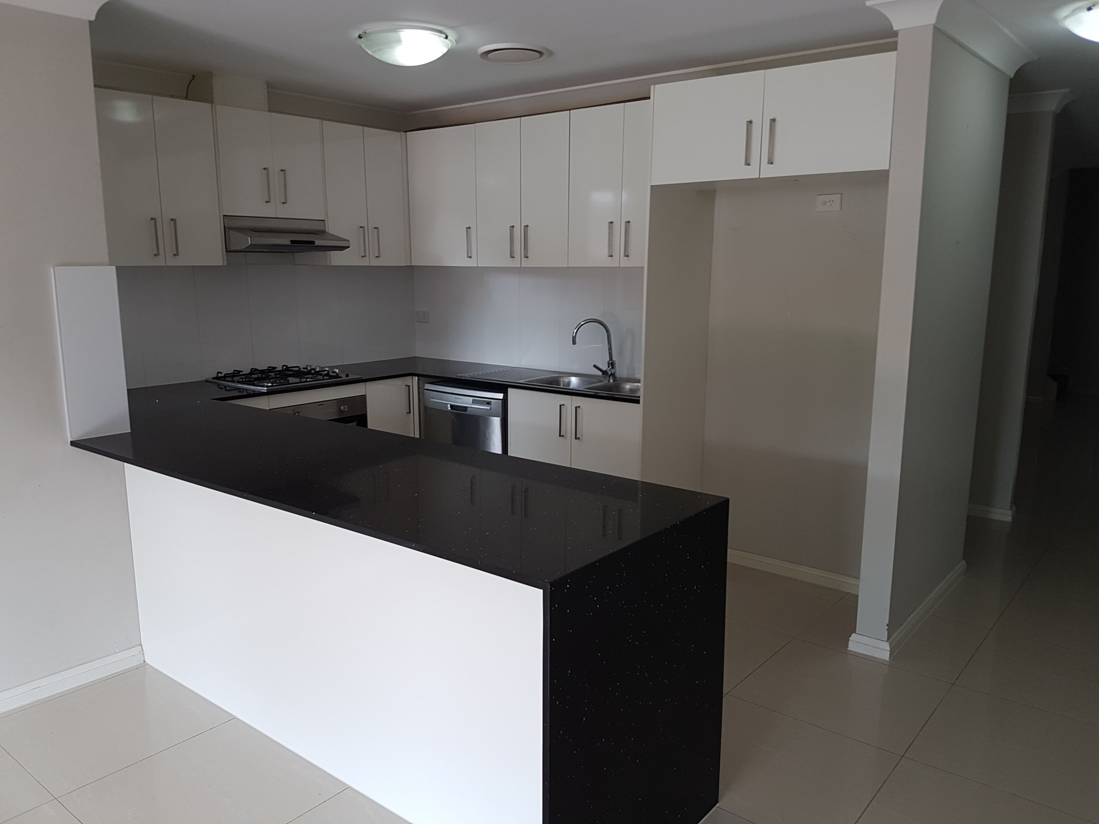 15b Peter Street, Blacktown NSW 2148, Blacktown - Thumbnail 2
