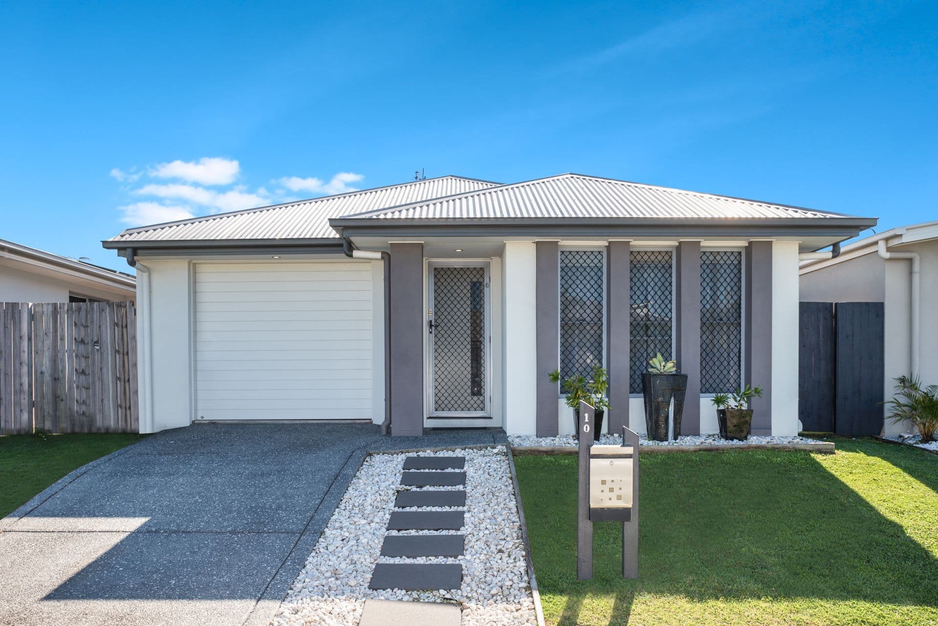 10 Curtis Street, Mountain Creek QLD 4557, Mountain Creek - Image 1