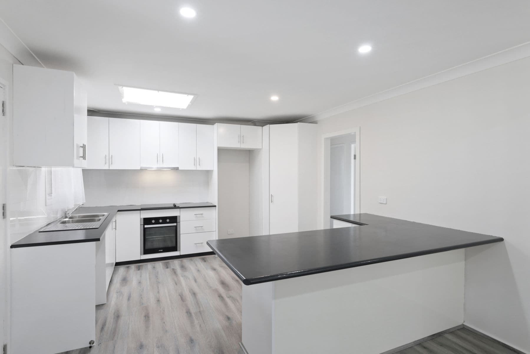 51 Francis Street, Cambridge Park NSW 2747, Cambridge Park - Thumbnail 2
