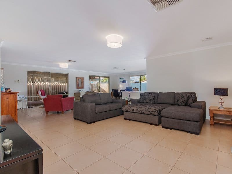 21 Almond Avenue, Shoalwater WA 6169, Shoalwater - Thumbnail 4