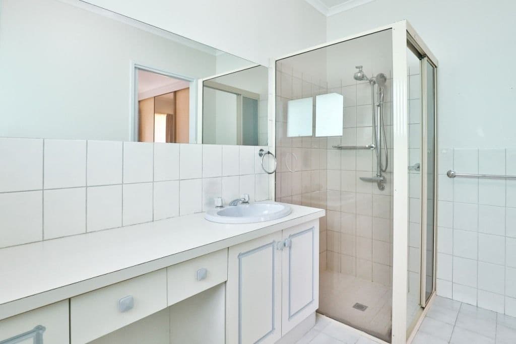 12 Semmens Crescent, Mildura VIC 3500, Mildura - Thumbnail 4