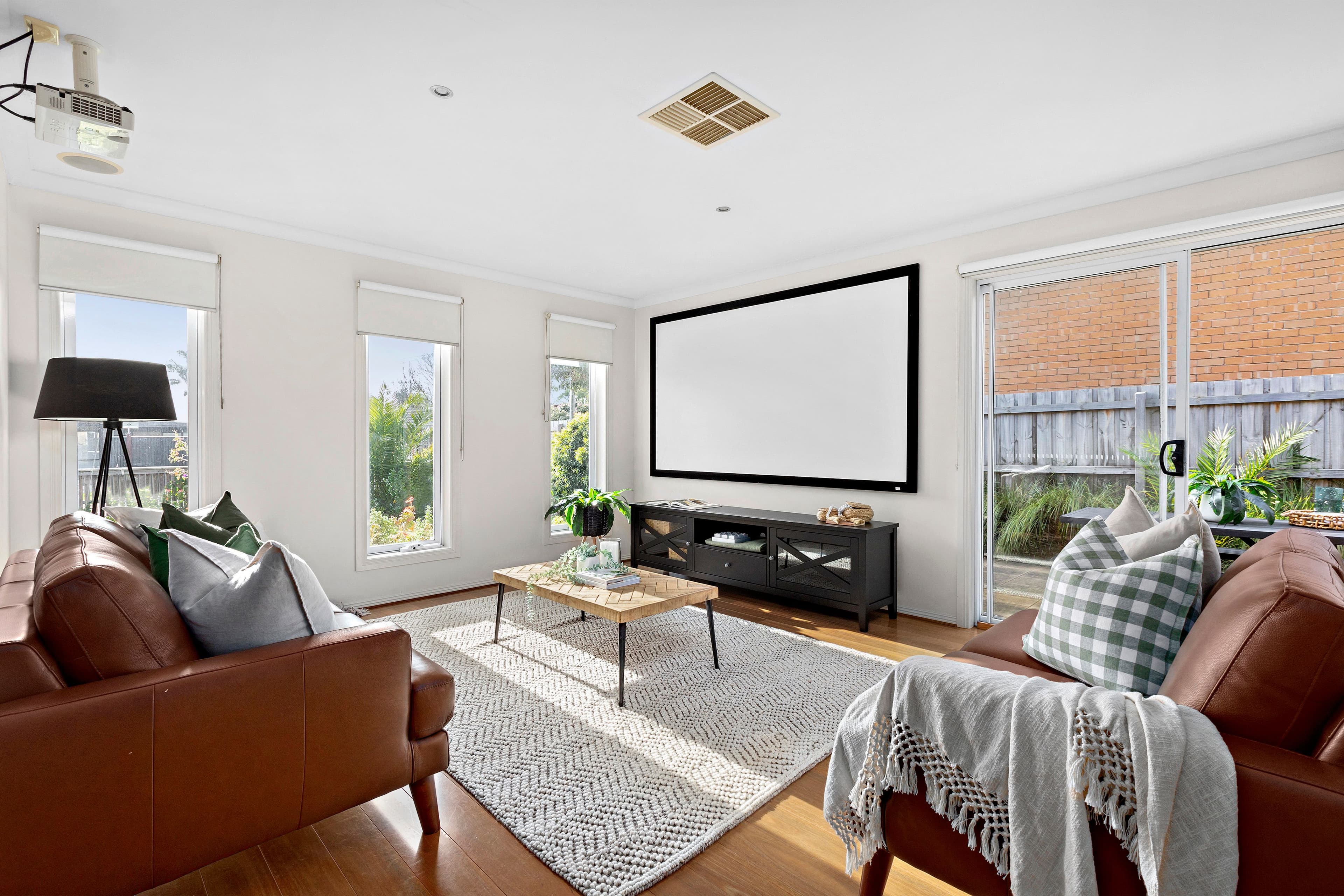 12 Braemar Street, Seaford VIC 3198, Seaford - Thumbnail 2