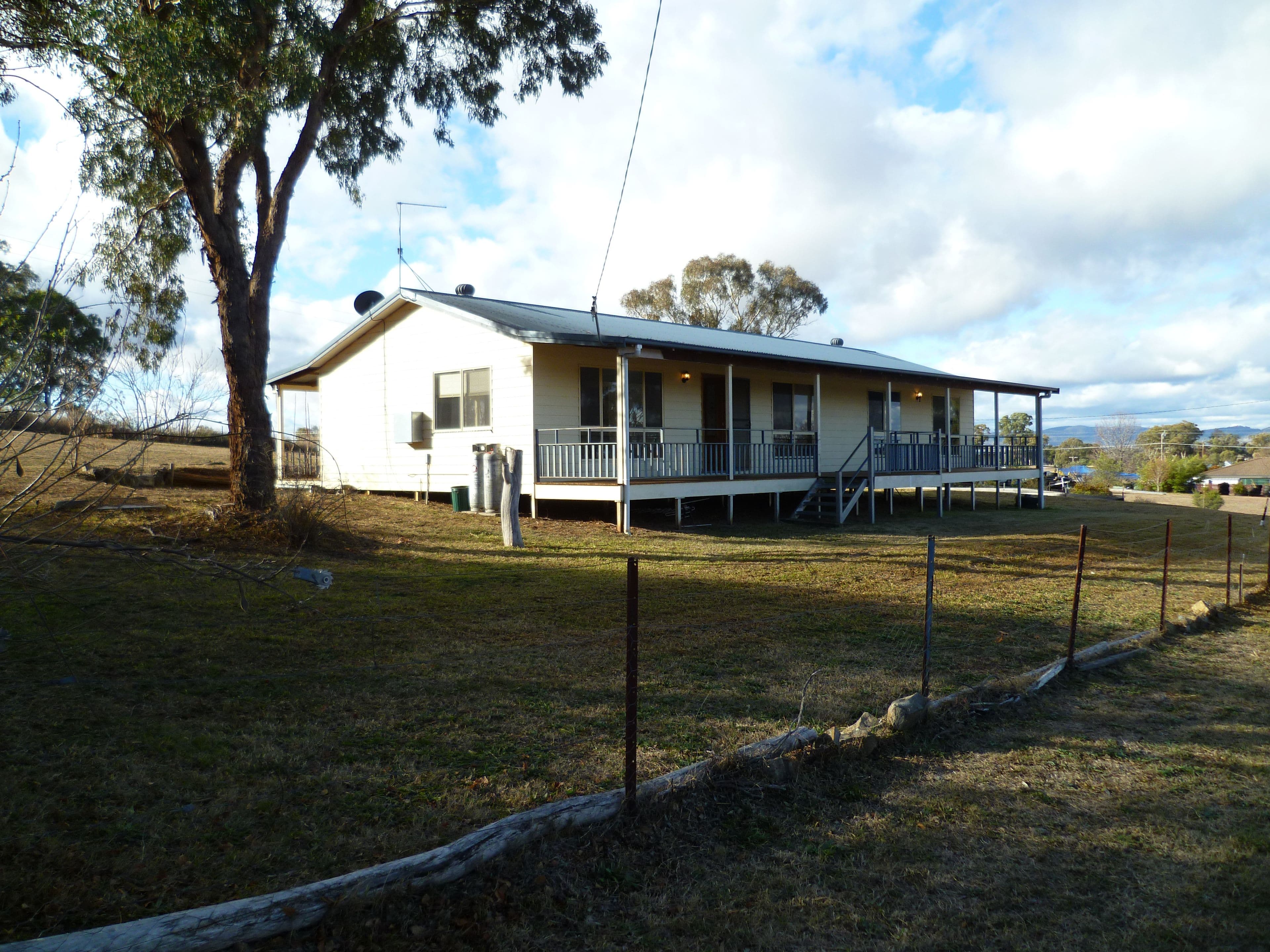 17 Baker Street, Bundarra - Thumbnail 2