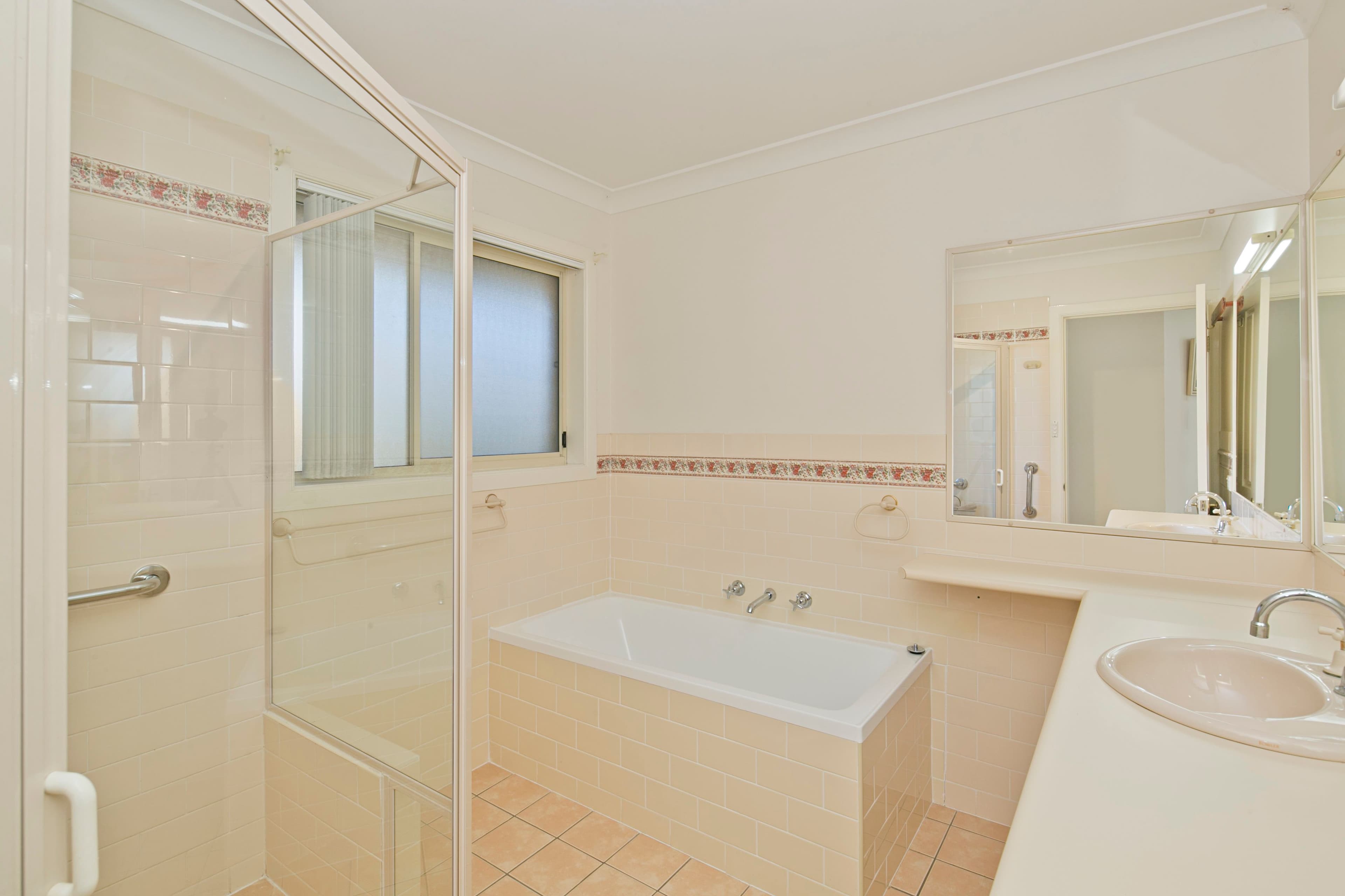 5 Oakwood Avenue, Goulburn NSW 2580, Goulburn - Thumbnail 5