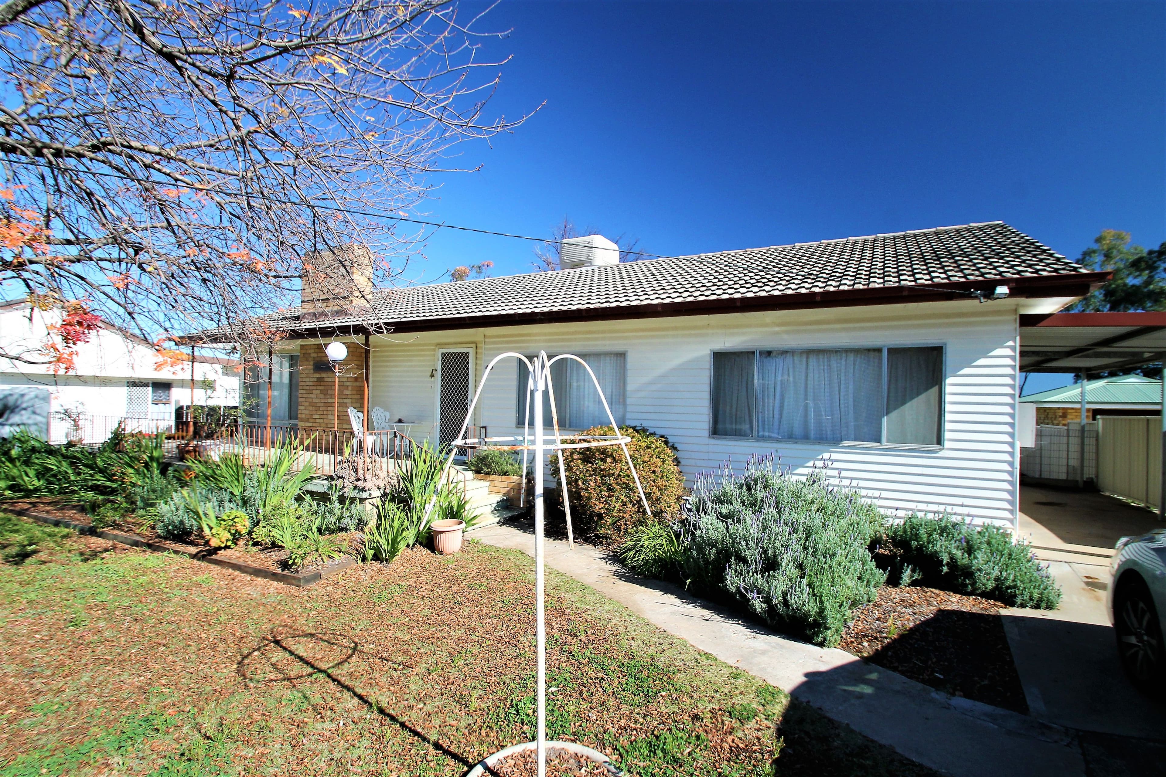 40 Nowland Avenue, Quirindi NSW 2343, Quirindi - Image 1