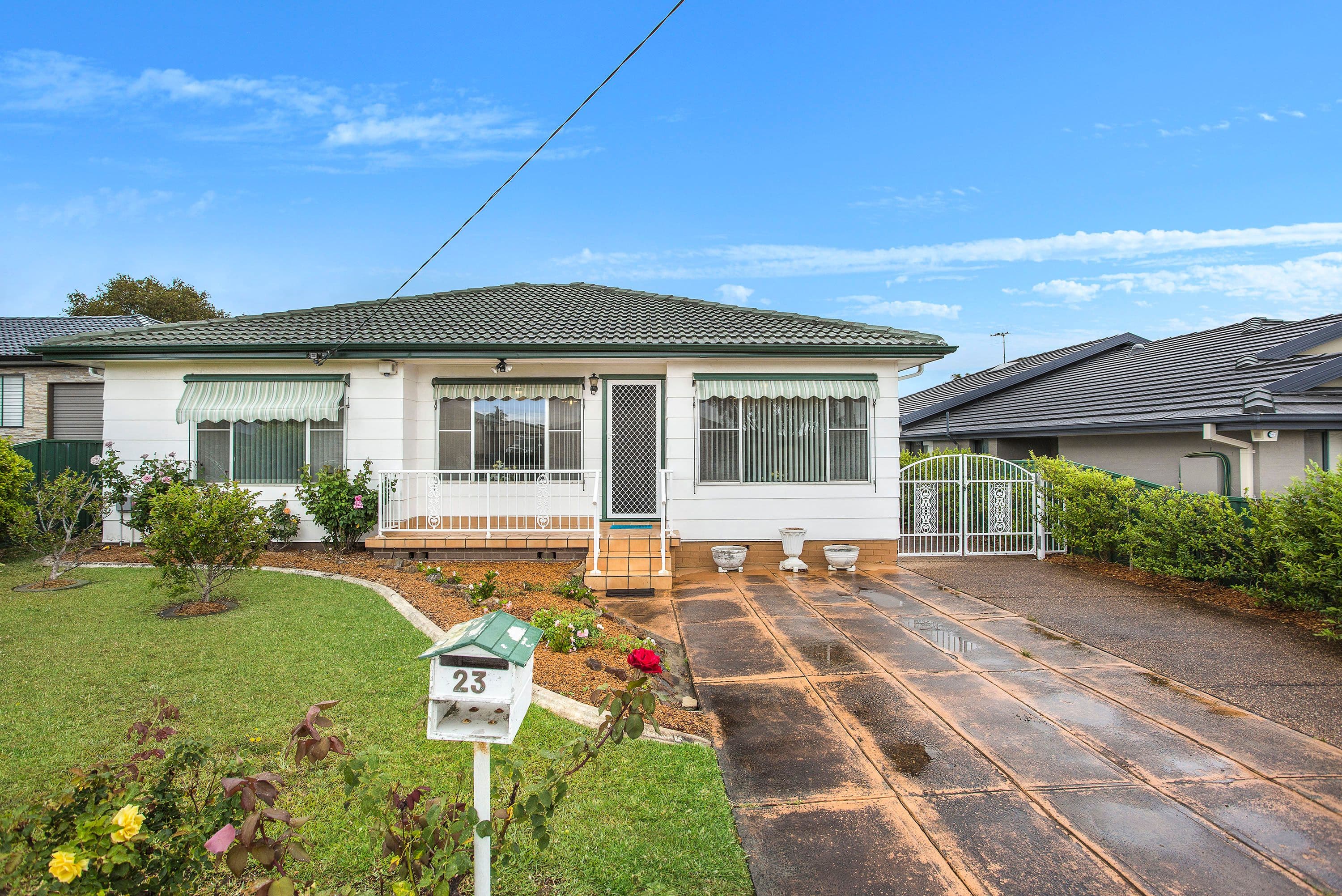 23 Shortland Avenue, Killarney Vale - Image 1