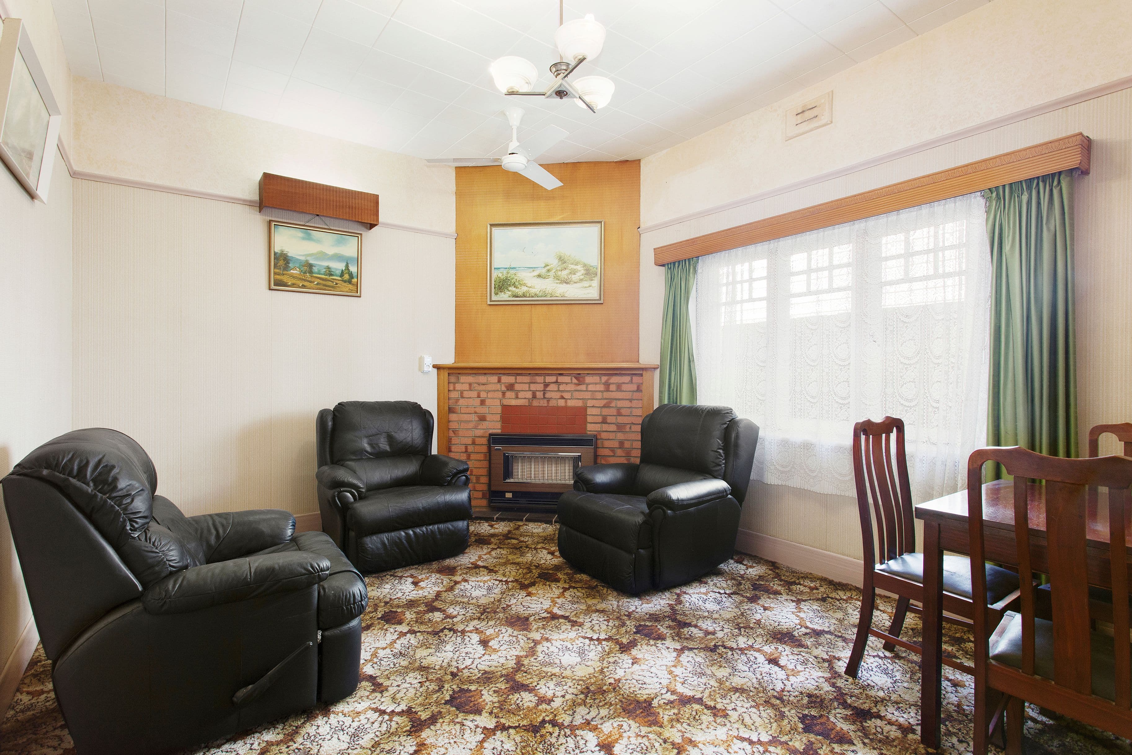 10 Edgewood Street, Carnegie VIC 3163, Carnegie - Thumbnail 2