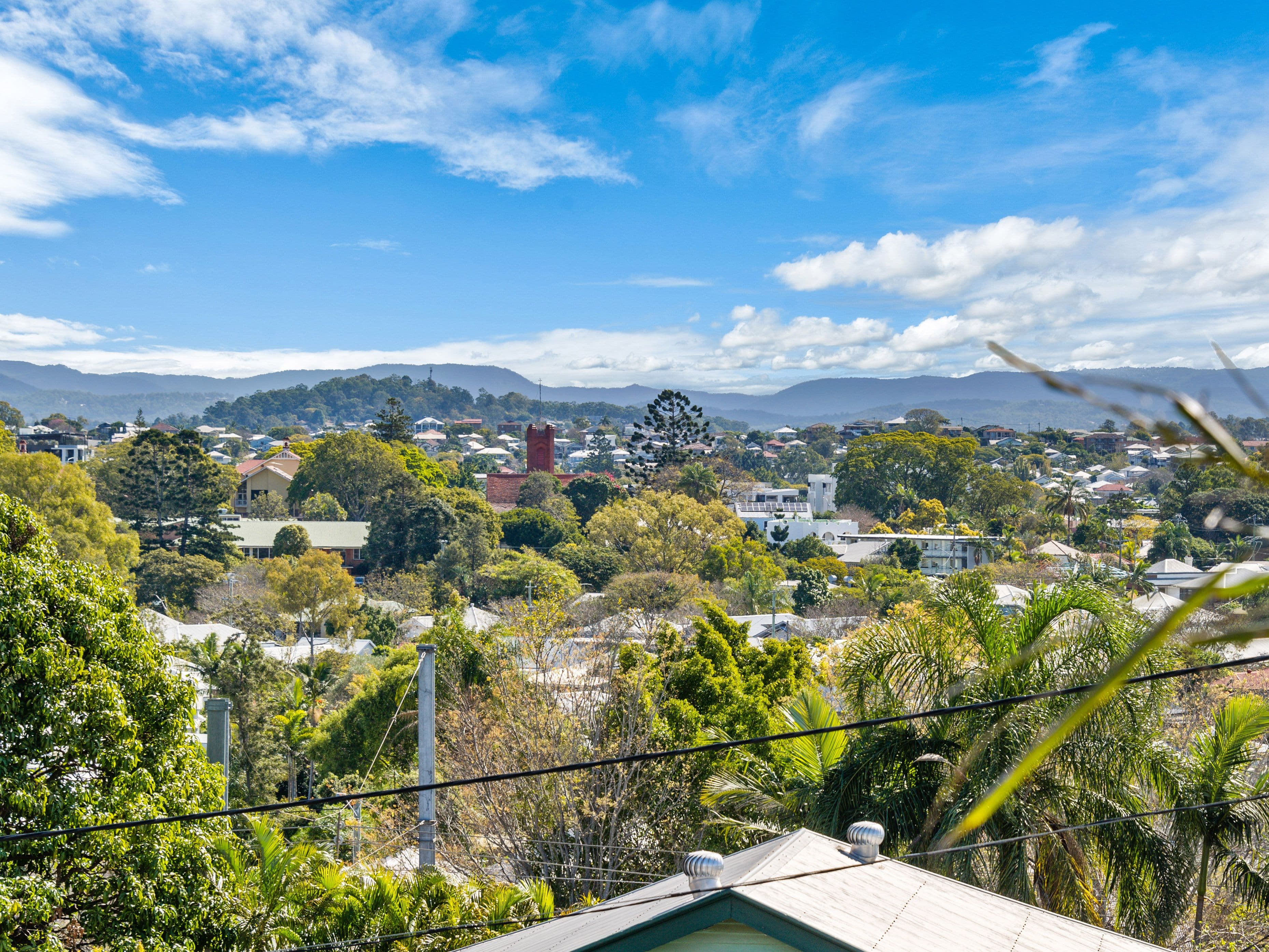68 Adamson Street, Wooloowin QLD 4030, Wooloowin - Thumbnail 3