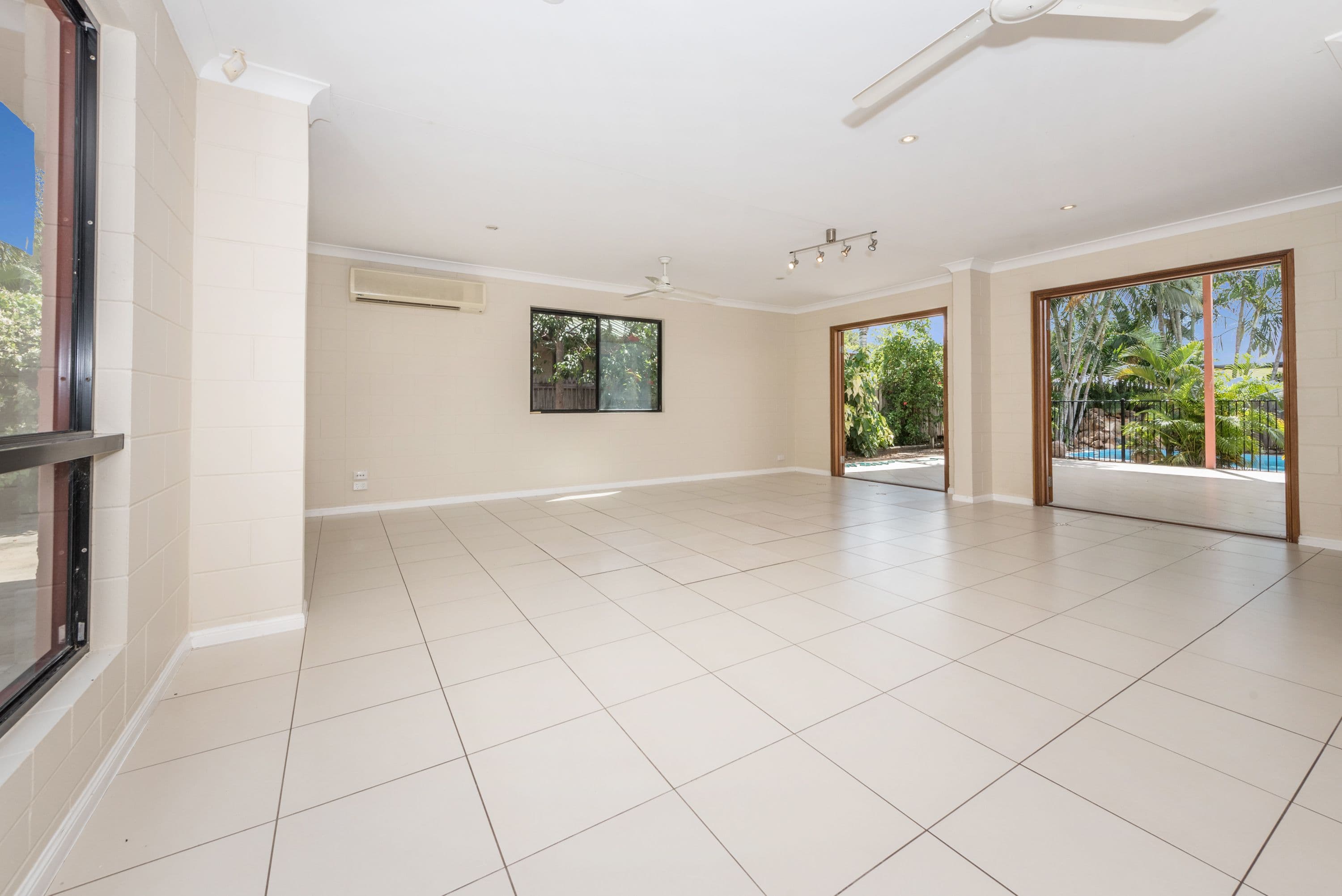 4 Walsh Street, Wulguru QLD 4811, Wulguru - Thumbnail 2