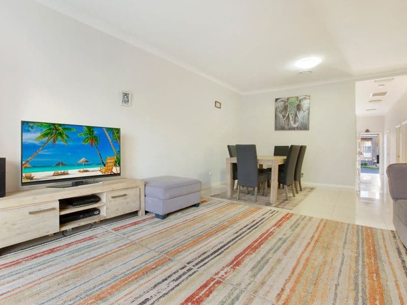 11 Sagwan Glade, Schofields NSW 2762, Schofields - Thumbnail 2