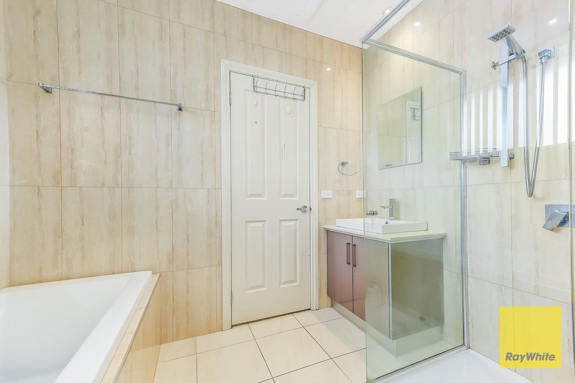 25 Suzanne Street, Dandenong VIC 3175, Dandenong - Thumbnail 6