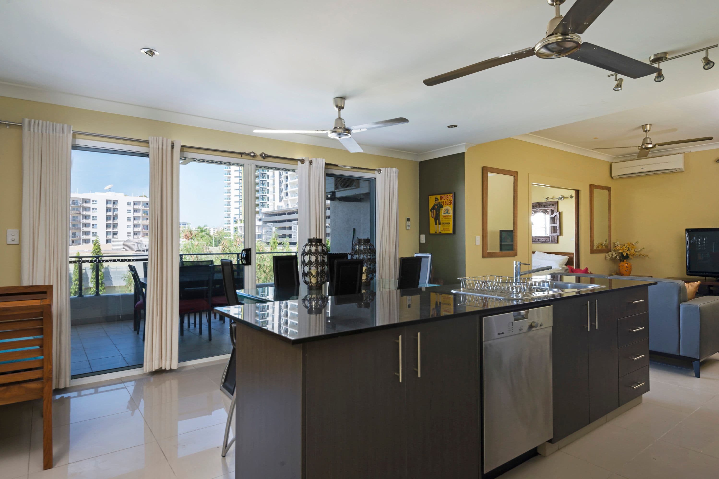 10/2 Gardiner Street, DARWIN CITY NT 0800, Darwin City - Thumbnail 3