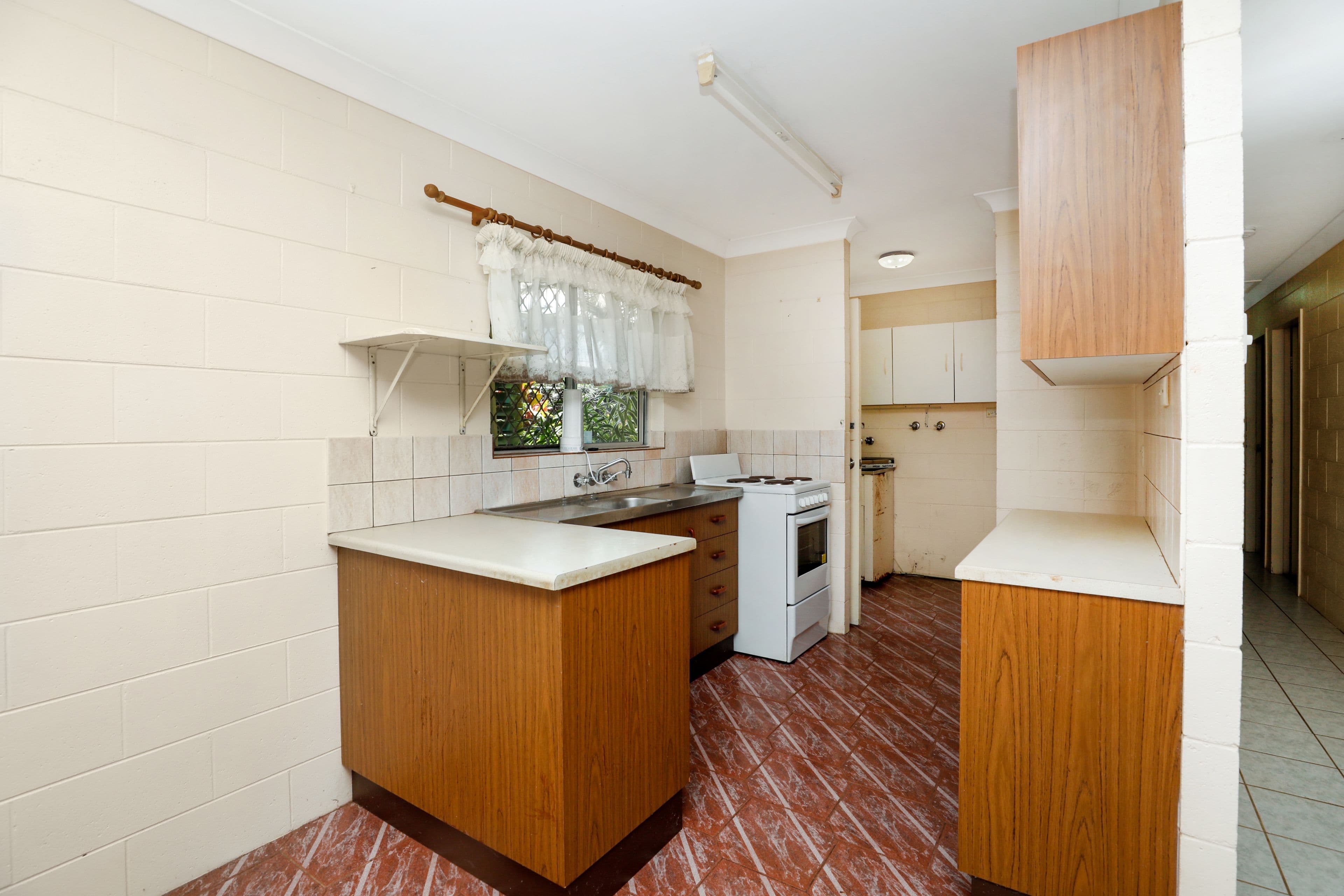16 Maria Street, Woree QLD 4868, Woree - Thumbnail 3