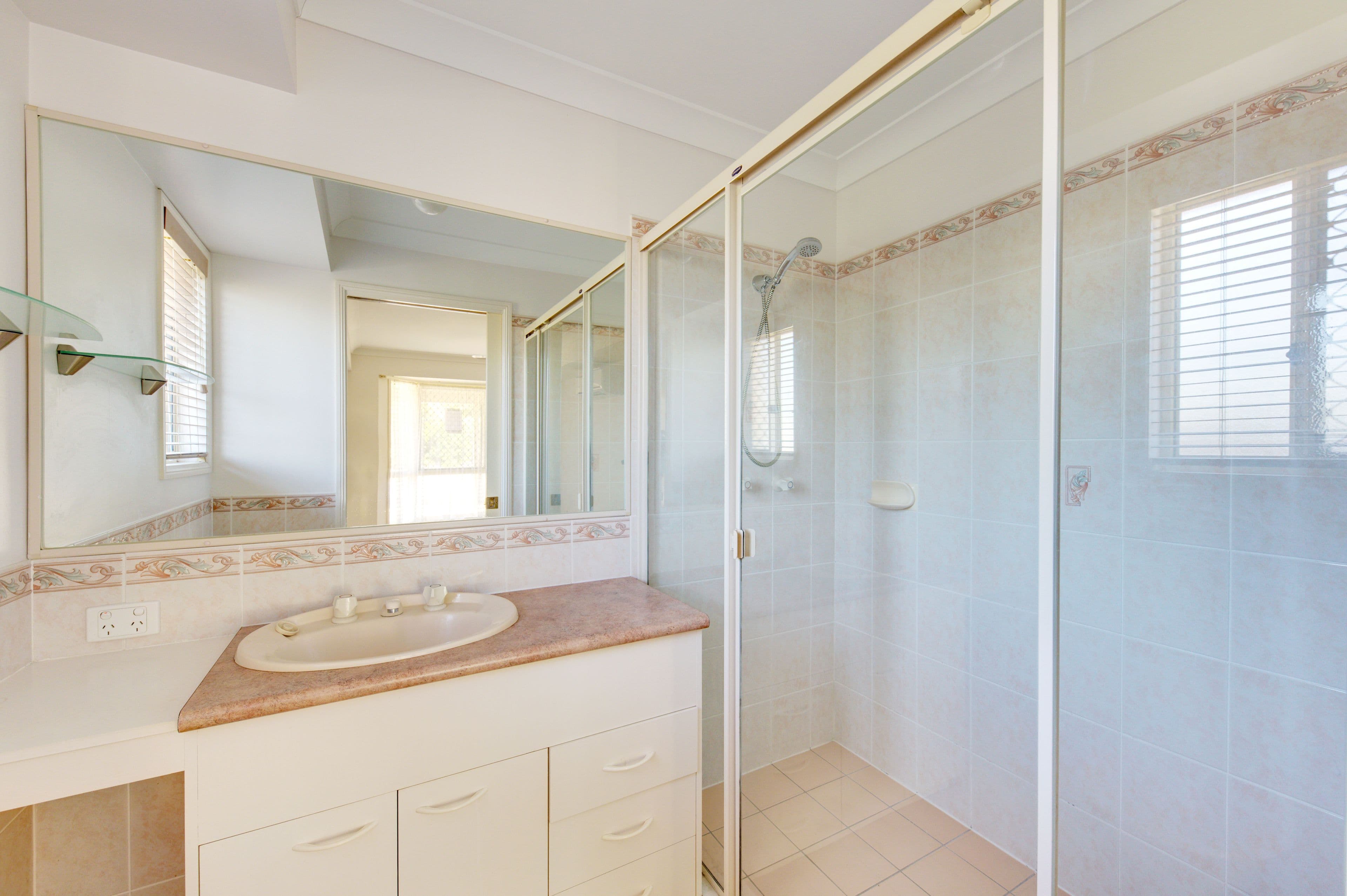 1 Warrego Place, Forest Lake QLD 4078, Forest Lake - Thumbnail 4