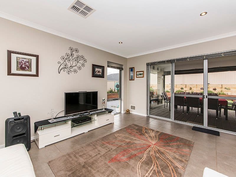 19 Highbury Boulevard, Baldivis WA 6171, Baldivis - Thumbnail 4
