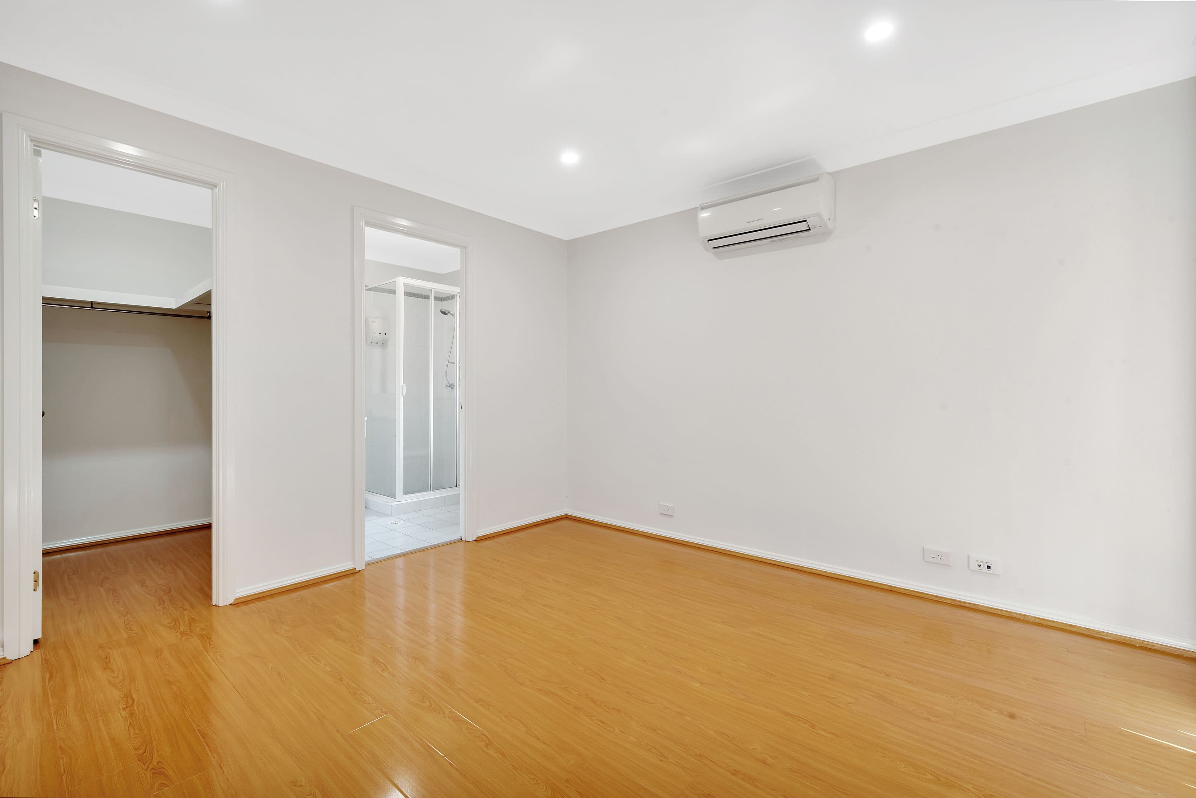 4 Ida Place, Cecil Hills - Thumbnail 7