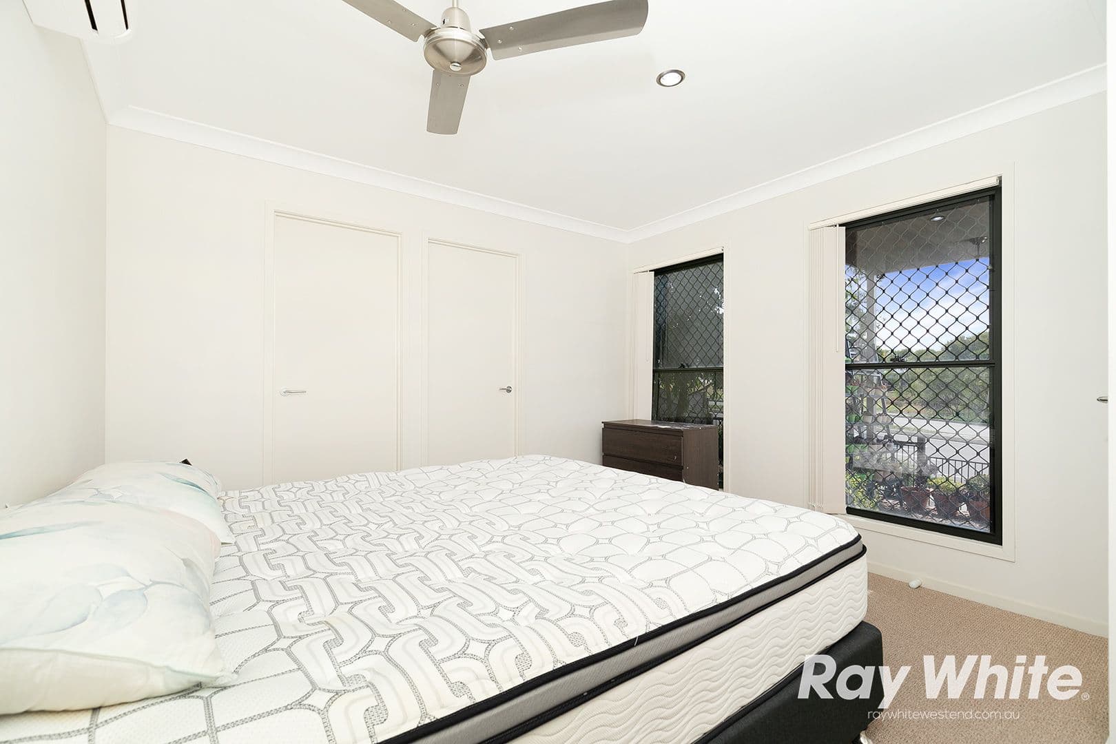 236 Grande Avenue, Springfield Lakes QLD 4300, Springfield Lakes - Thumbnail 4