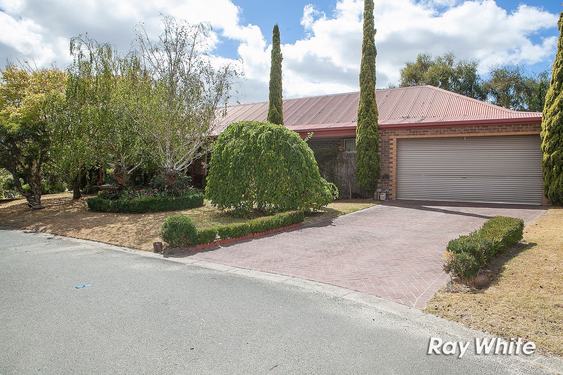 3 Cuneata Close, Langwarrin VIC 3910, Langwarrin - Thumbnail 2