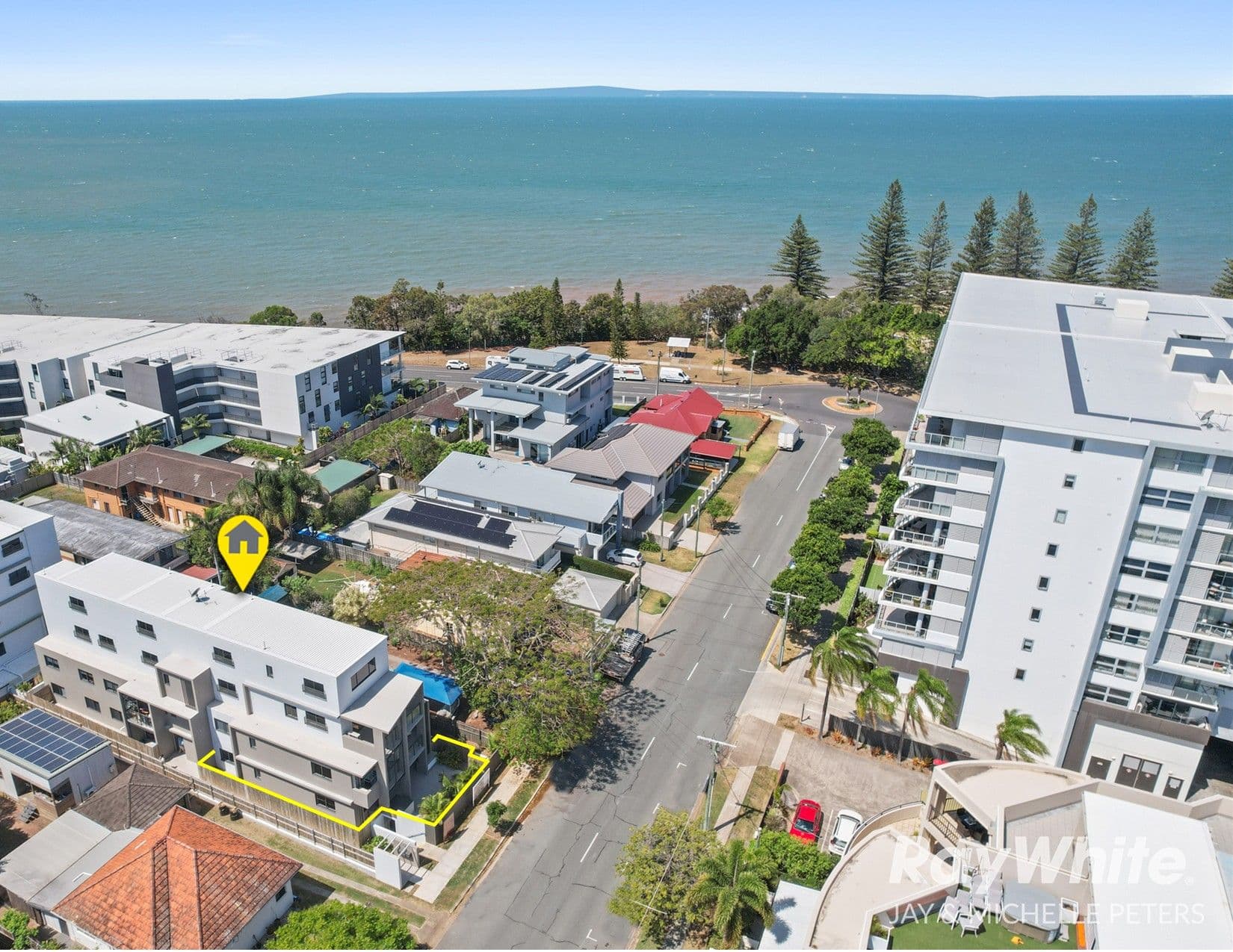 10 Rock Street, Scarborough QLD 4020, Scarborough - Image 1