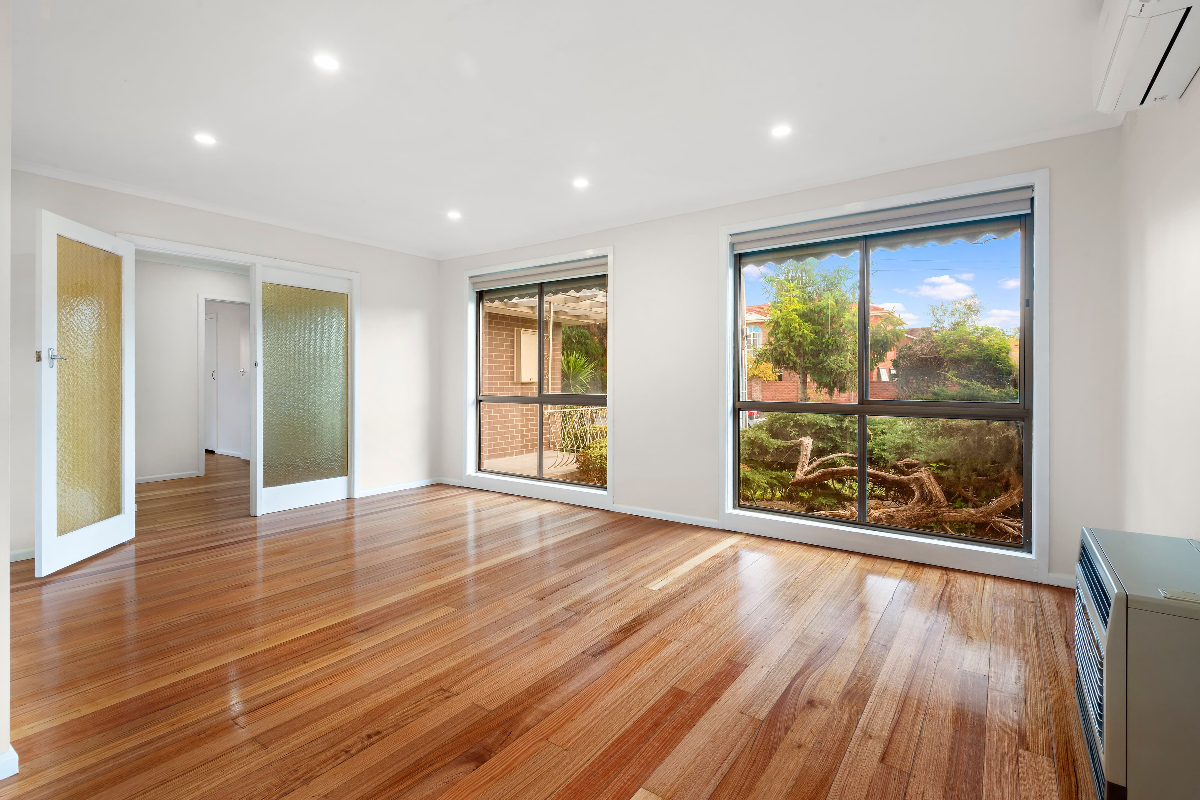 12 Columbia Street, Oakleigh South VIC 3167, Oakleigh South - Thumbnail 2