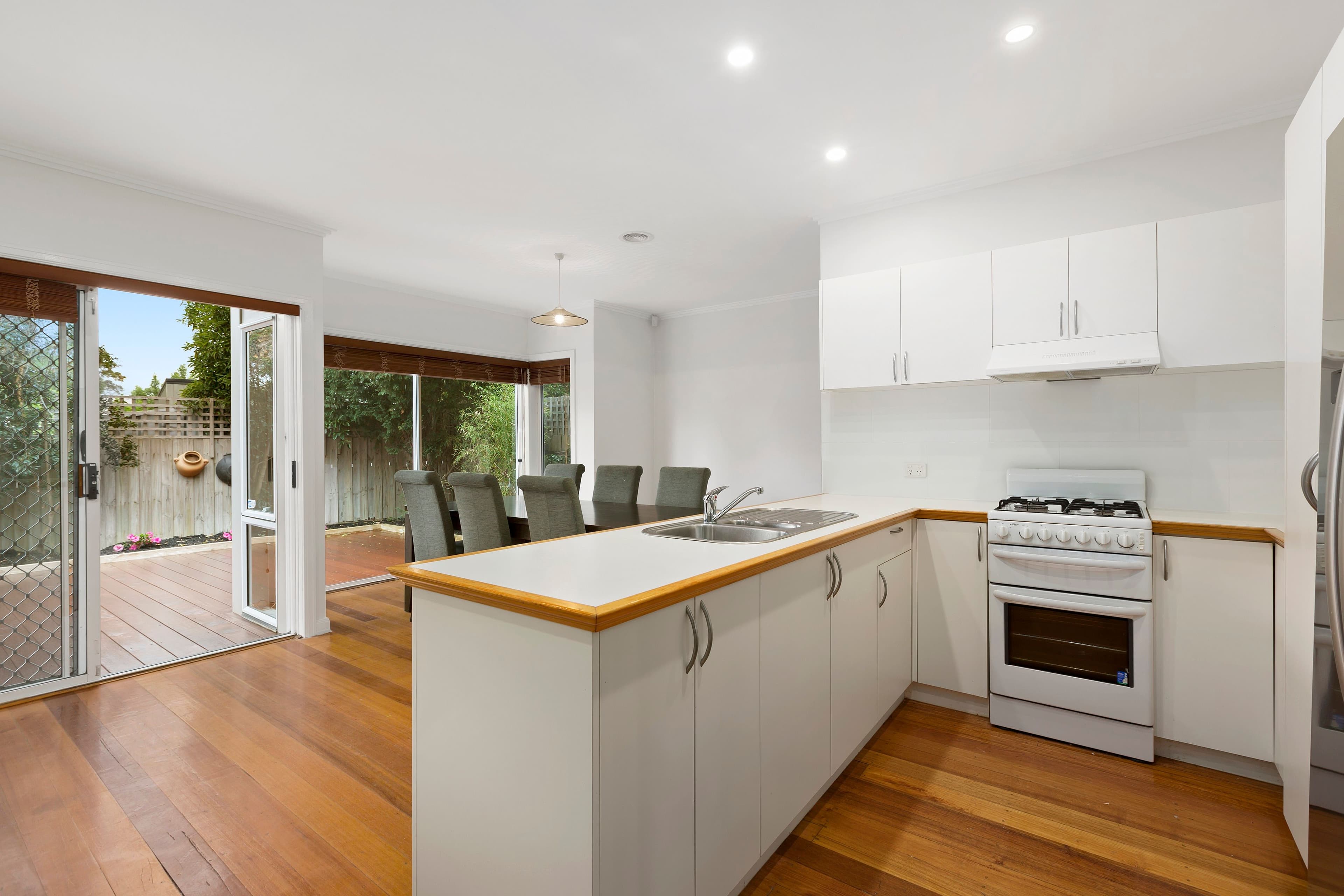 18 Pacific Drive, Heidelberg West VIC 3081, Heidelberg West - Thumbnail 3