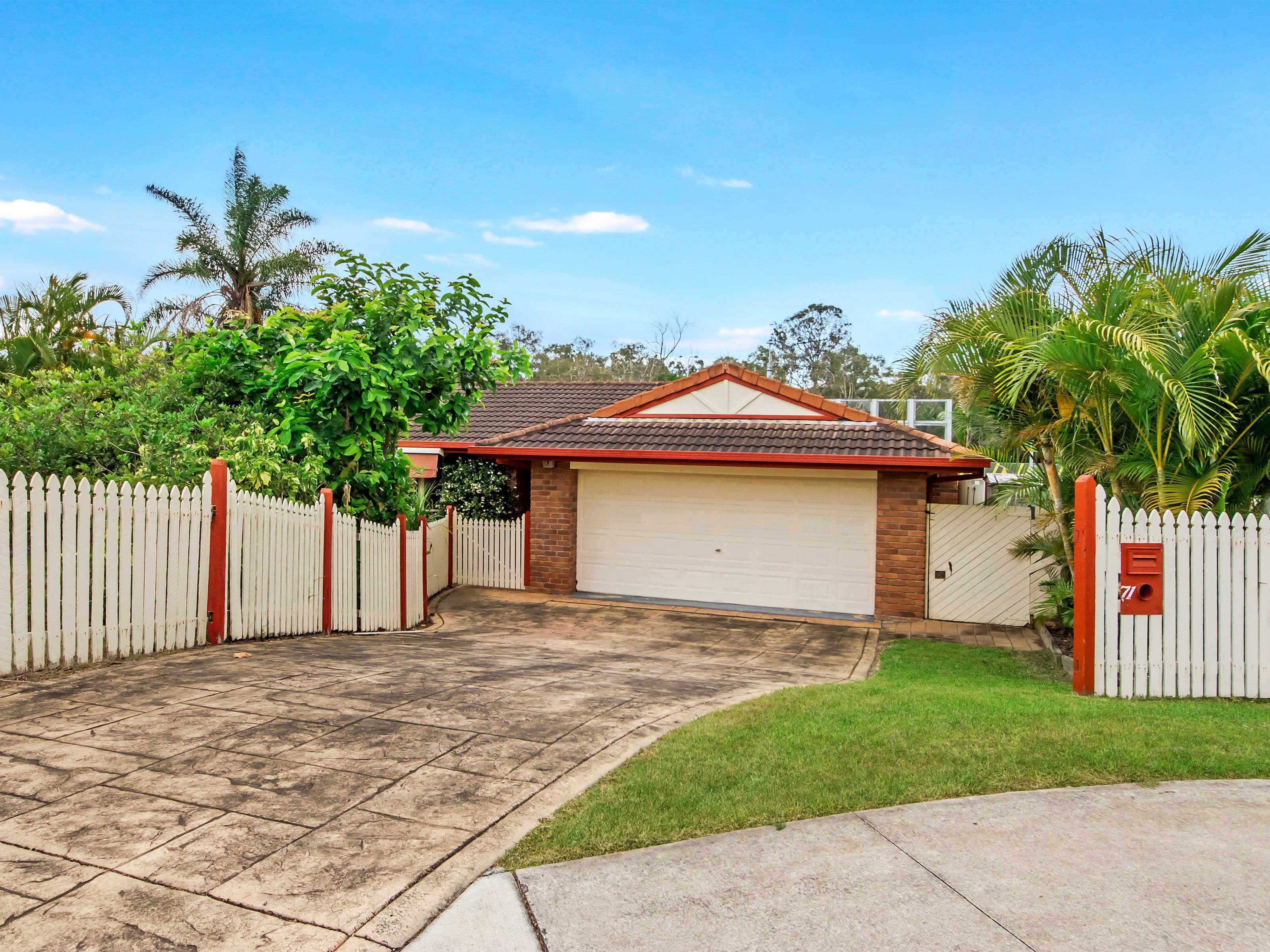 71 Henry Cotton Drive, Parkwood QLD 4214, Parkwood - Thumbnail 2