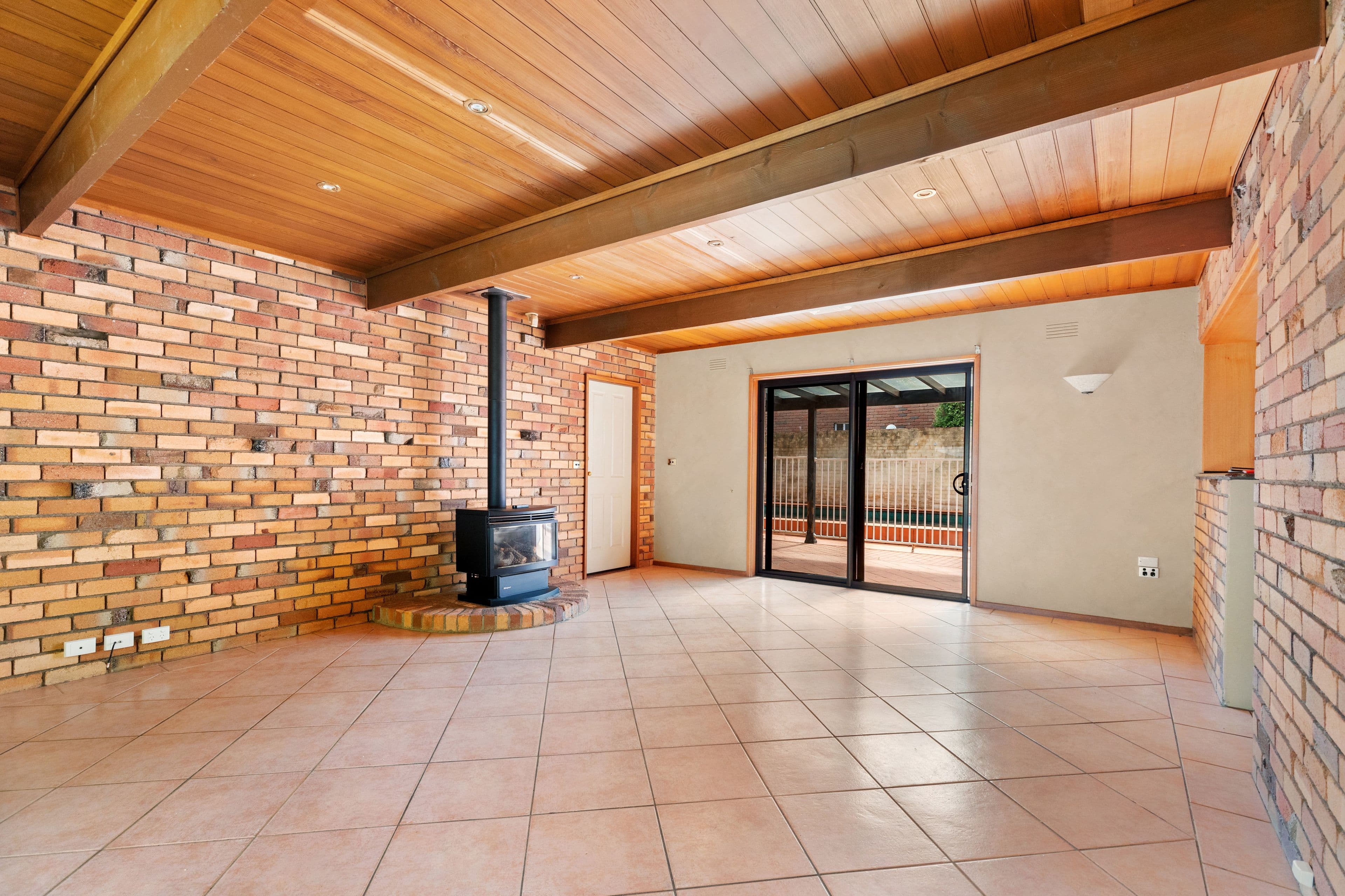 32 Eastlake Drive, Lake Albert NSW 2650, Lake Albert - Thumbnail 5