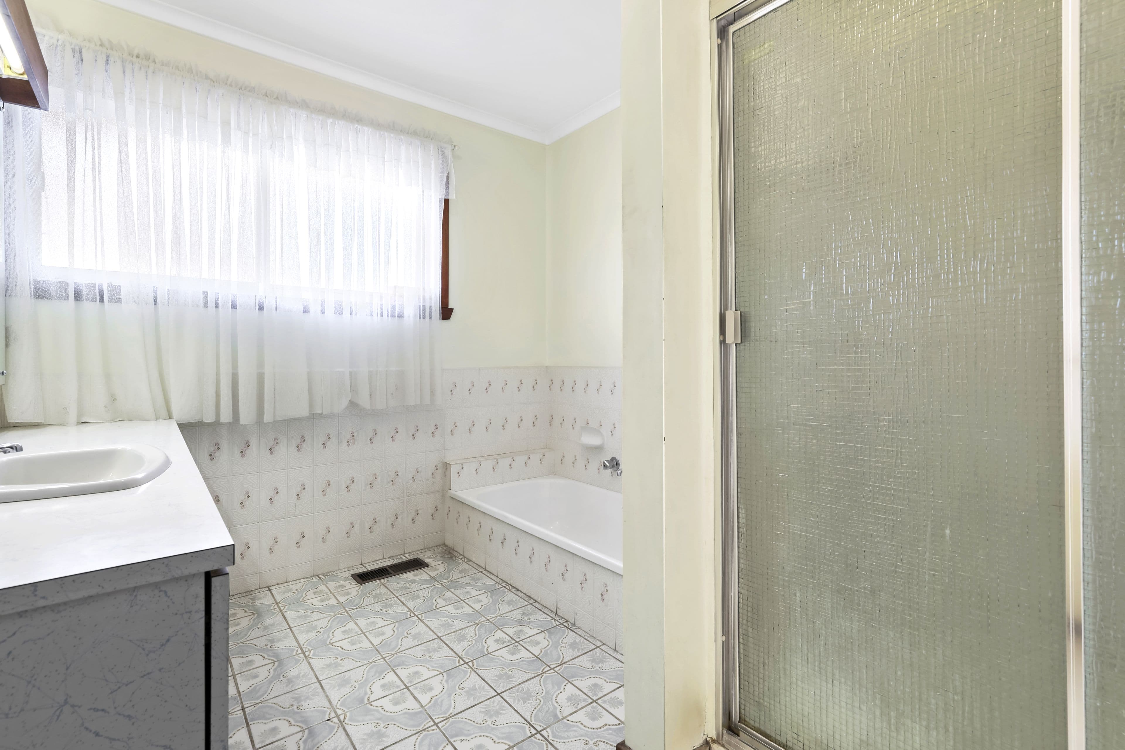 23 Leonard Avenue, Noble Park VIC 3174, Noble Park - Thumbnail 8