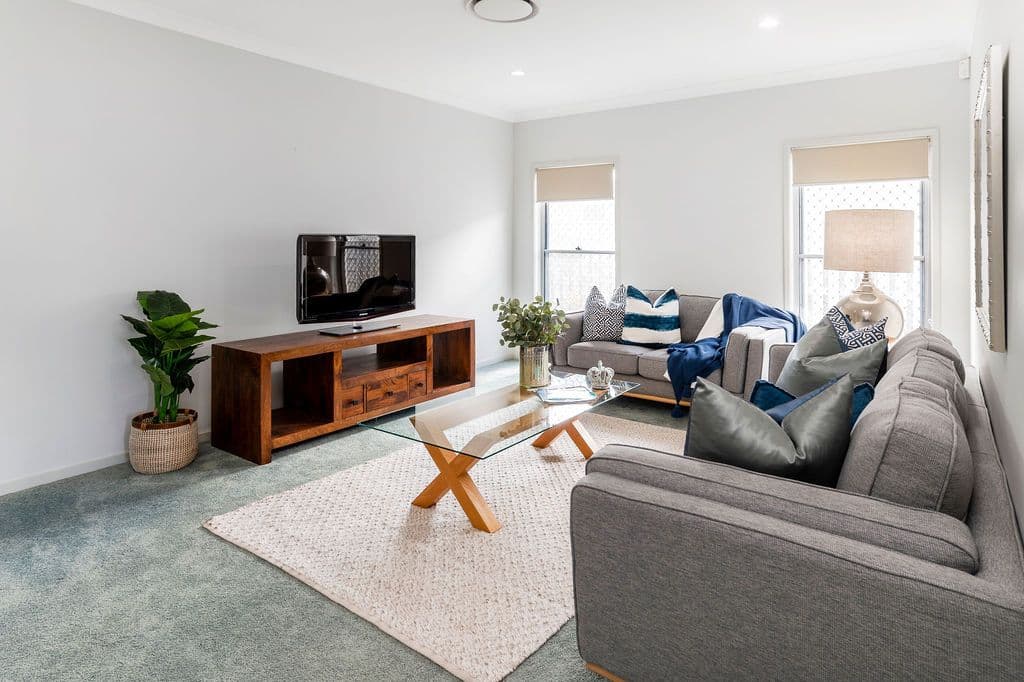 14 Azure Way, Hope Island QLD 4212, Hope Island - Thumbnail 2