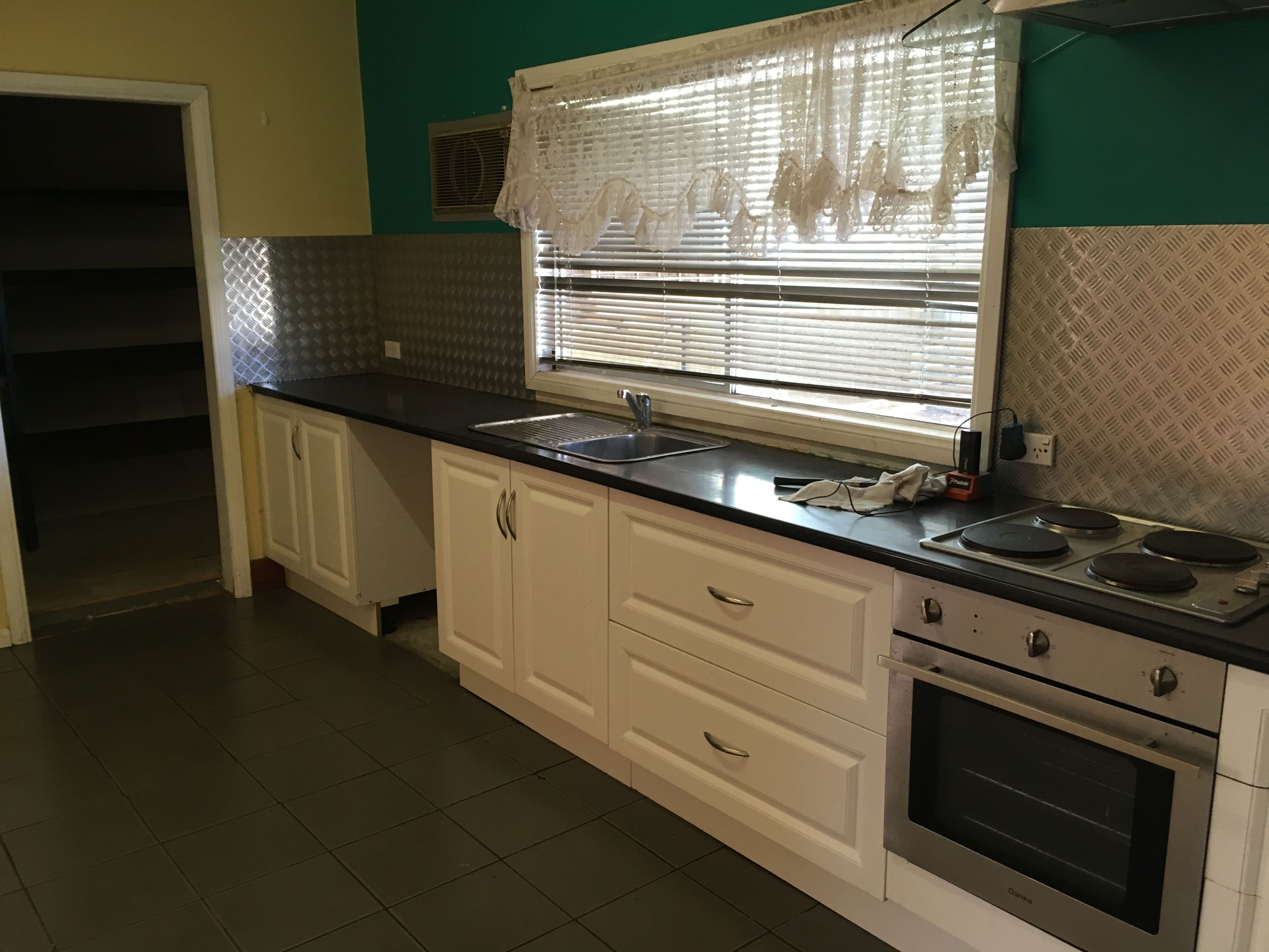 273 Piper Street, Broken Hill - Thumbnail 2