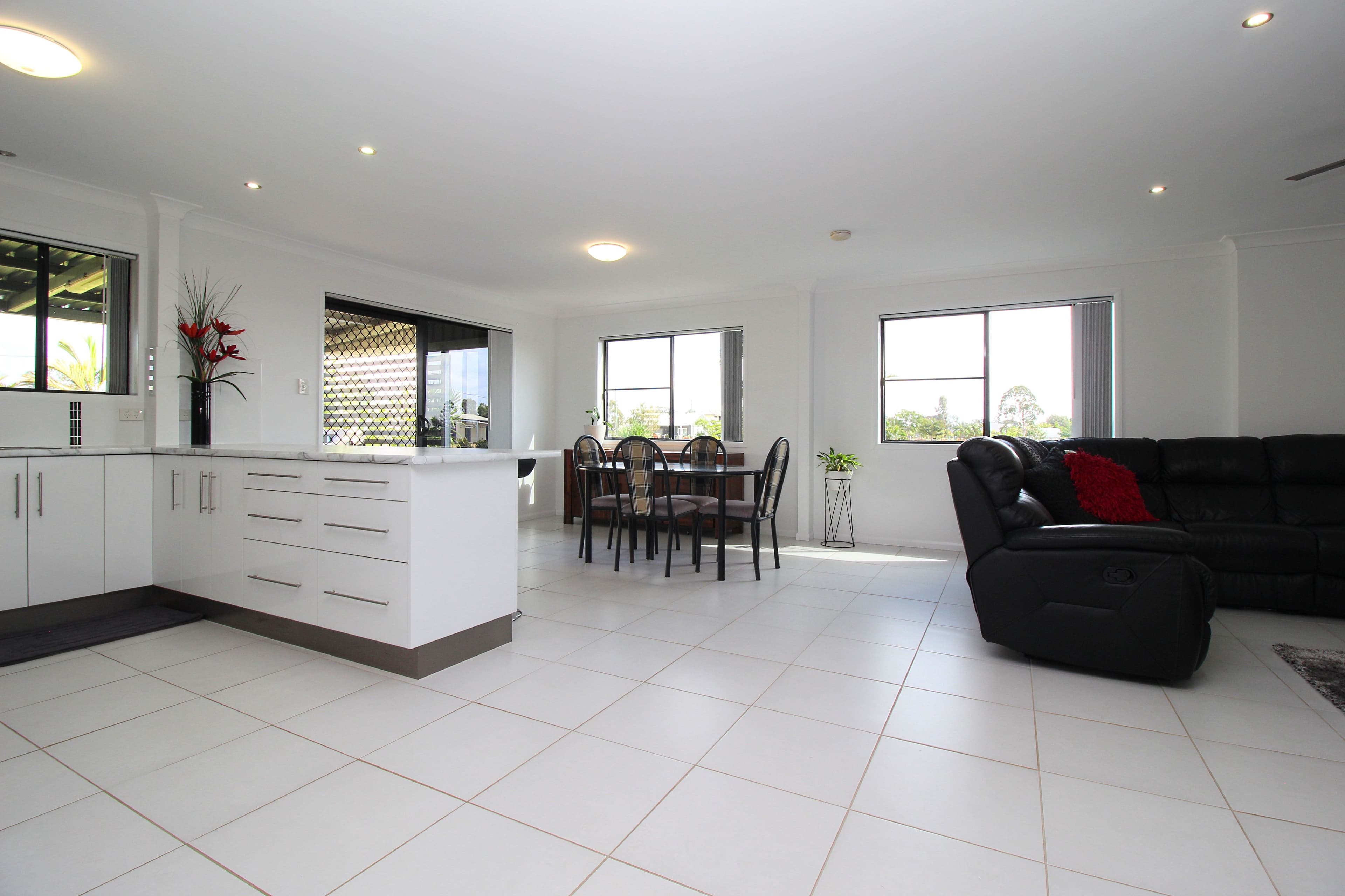 9 Bottle Tree Road, Emerald QLD 4720, Emerald - Thumbnail 8