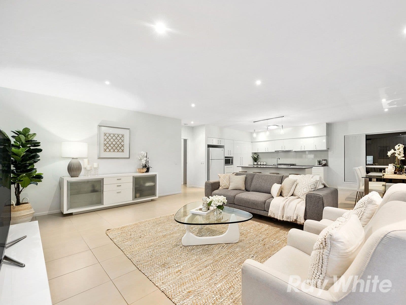 5 Wirega Street, Wavell Heights QLD 4012, Wavell Heights - Thumbnail 3