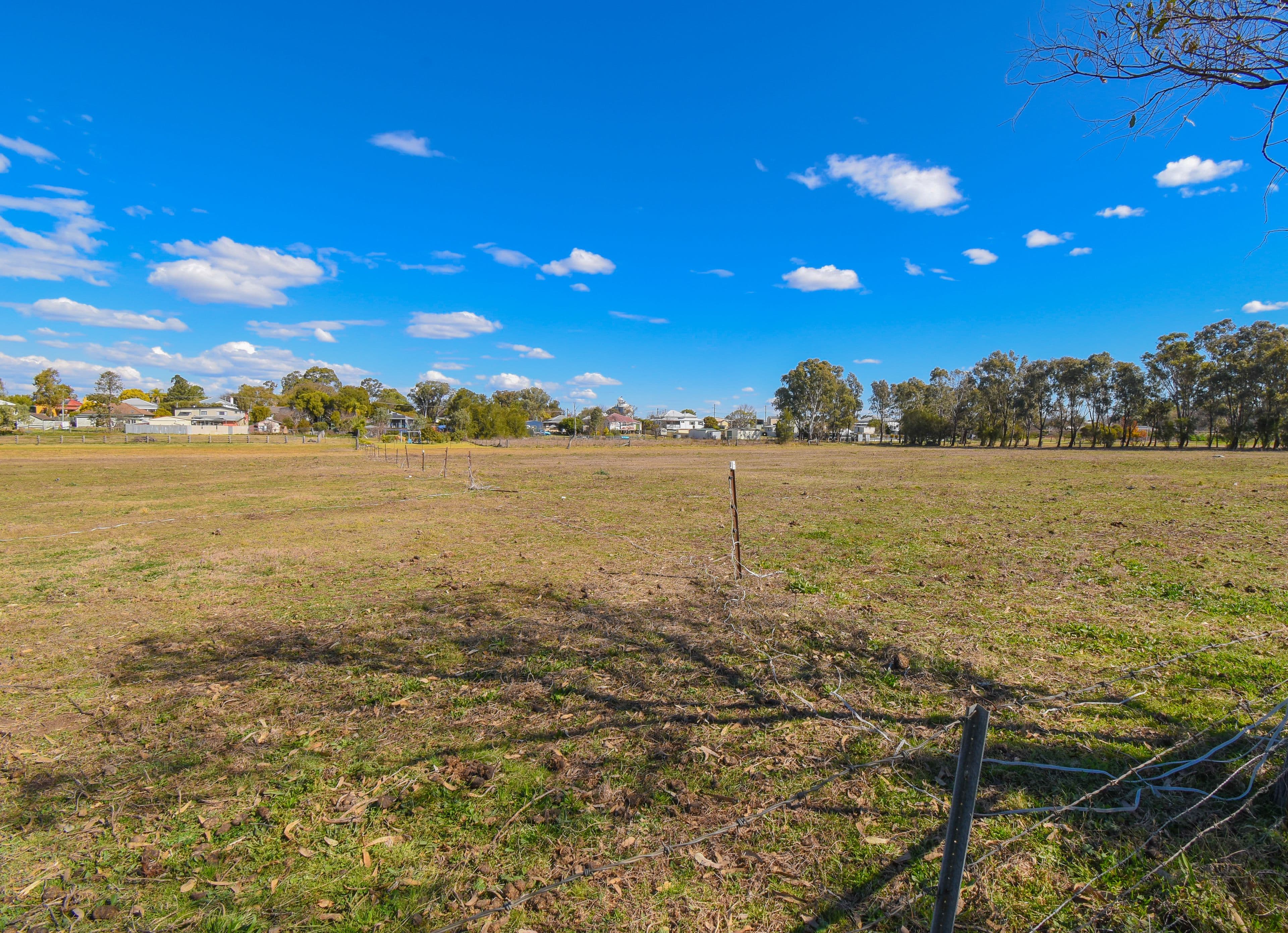 75-83 Condamine Street, Warwick QLD 4370, Warwick - Thumbnail 2