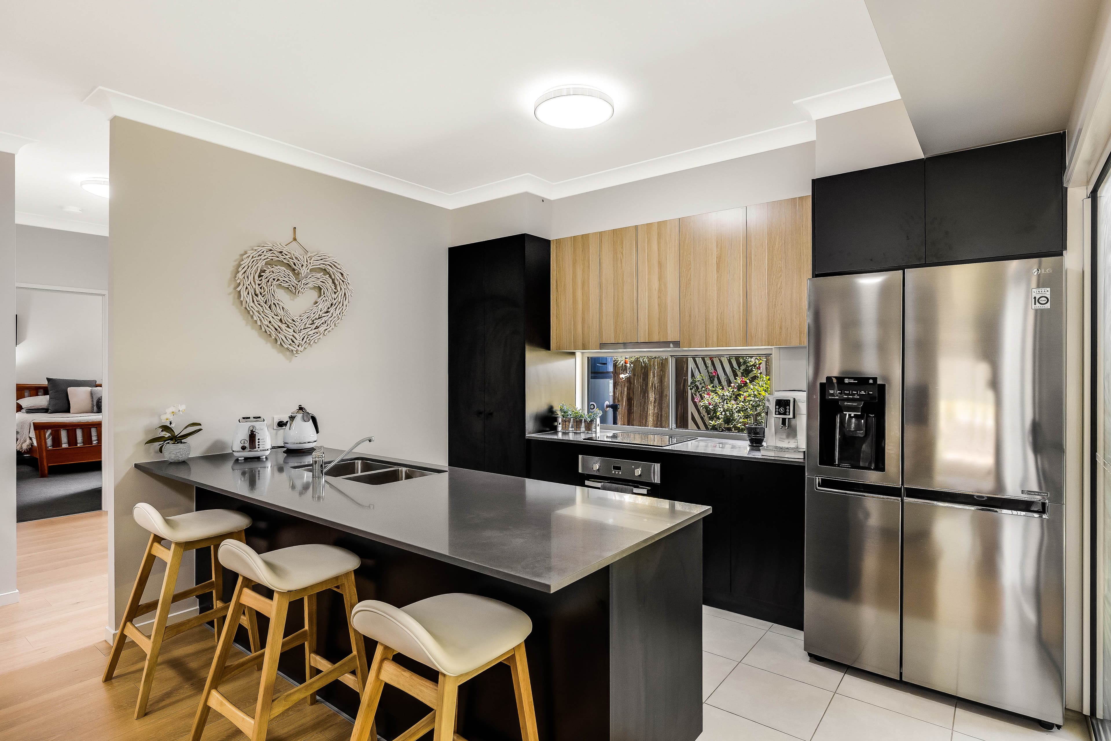 10 Spieker Street, Mount Lofty QLD 4350, Mount Lofty - Thumbnail 7