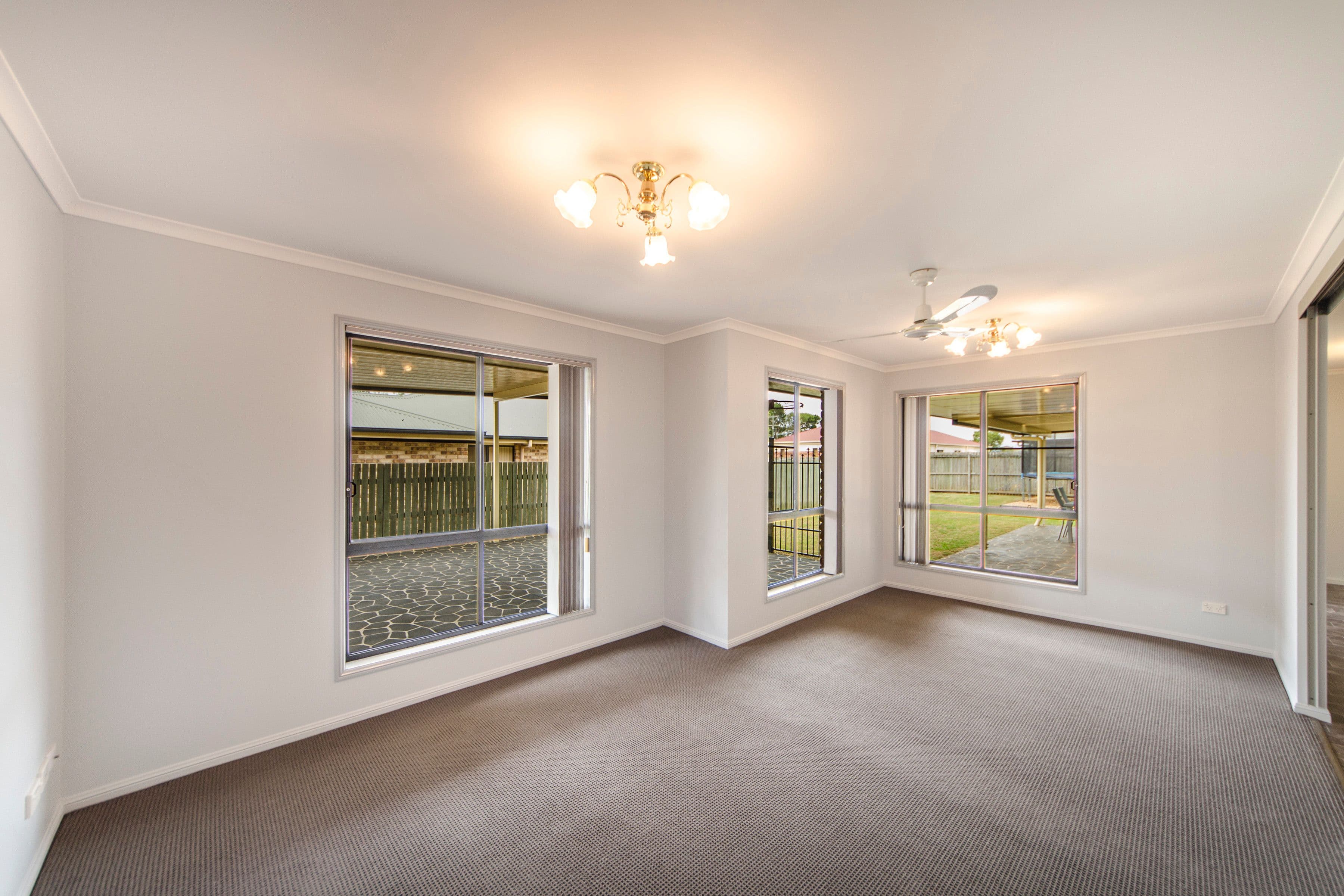 6 Chifley Court, Middle Ridge QLD 4350, Middle Ridge - Thumbnail 2