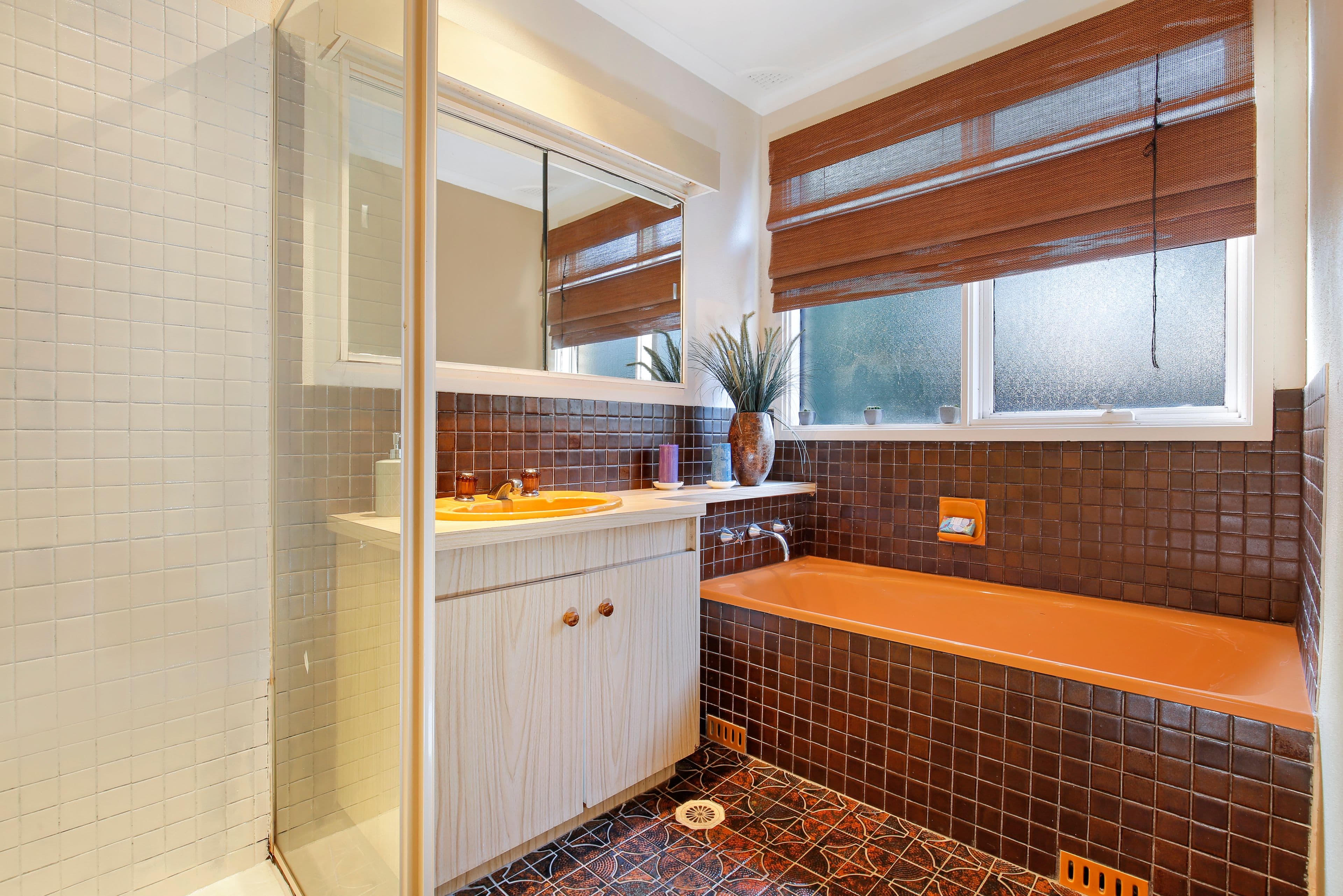 336 Farmborough Road, Farmborough Heights - Thumbnail 5