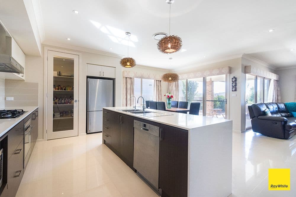 26 Mecca Lane, Bungendore - Thumbnail 2