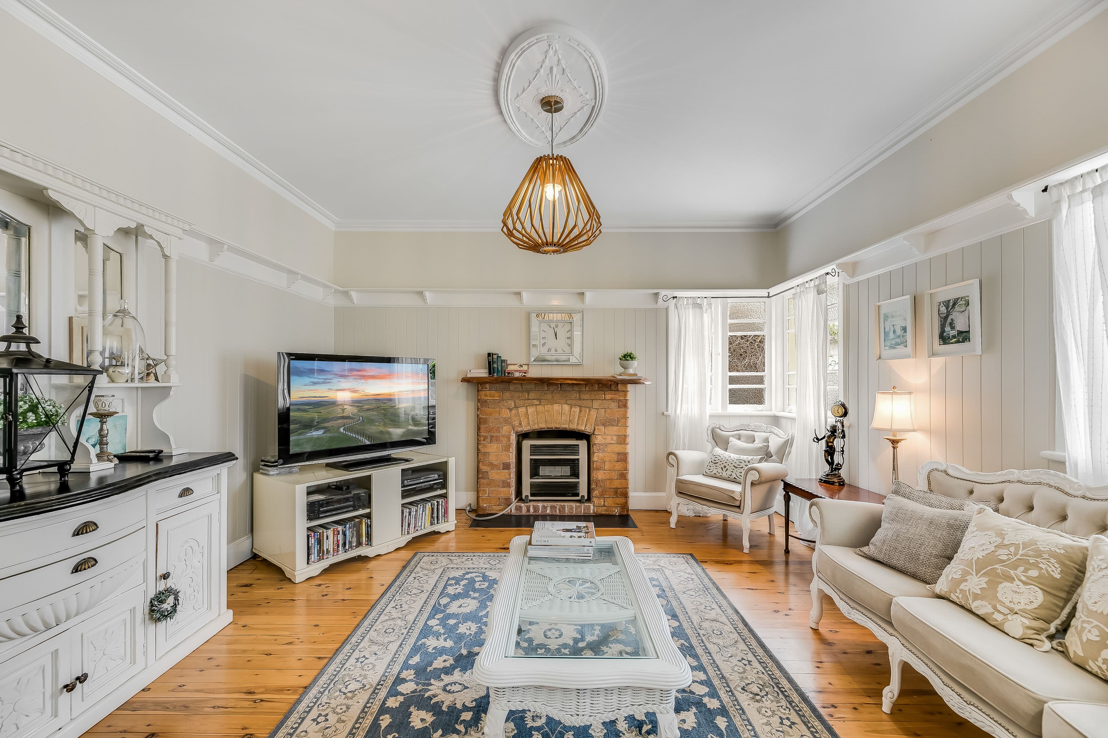 16 Rhyde Street, Mount Lofty QLD 4350, Mount Lofty - Thumbnail 2