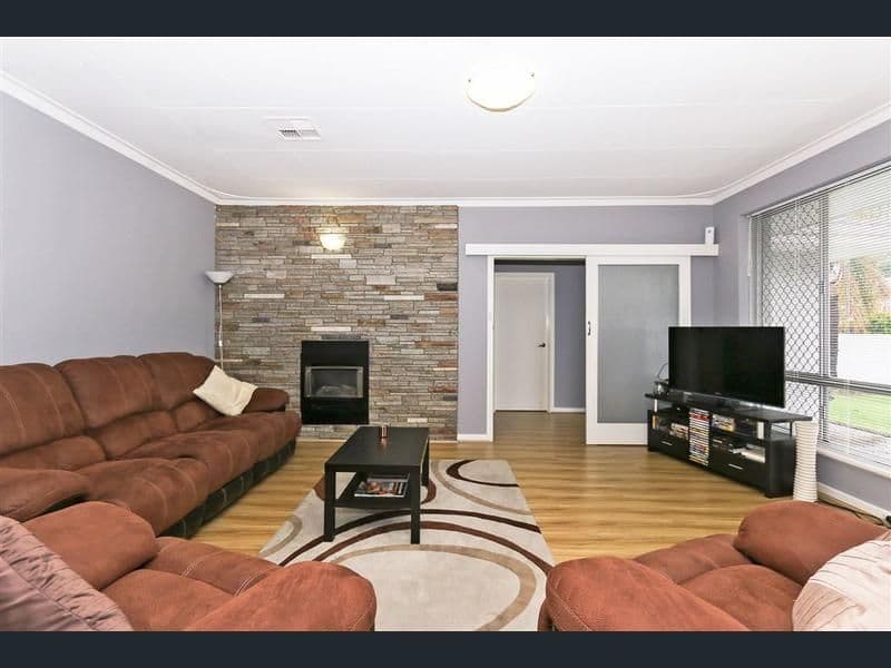 135 Alexander Drive, Dianella WA 6059, Dianella - Thumbnail 4