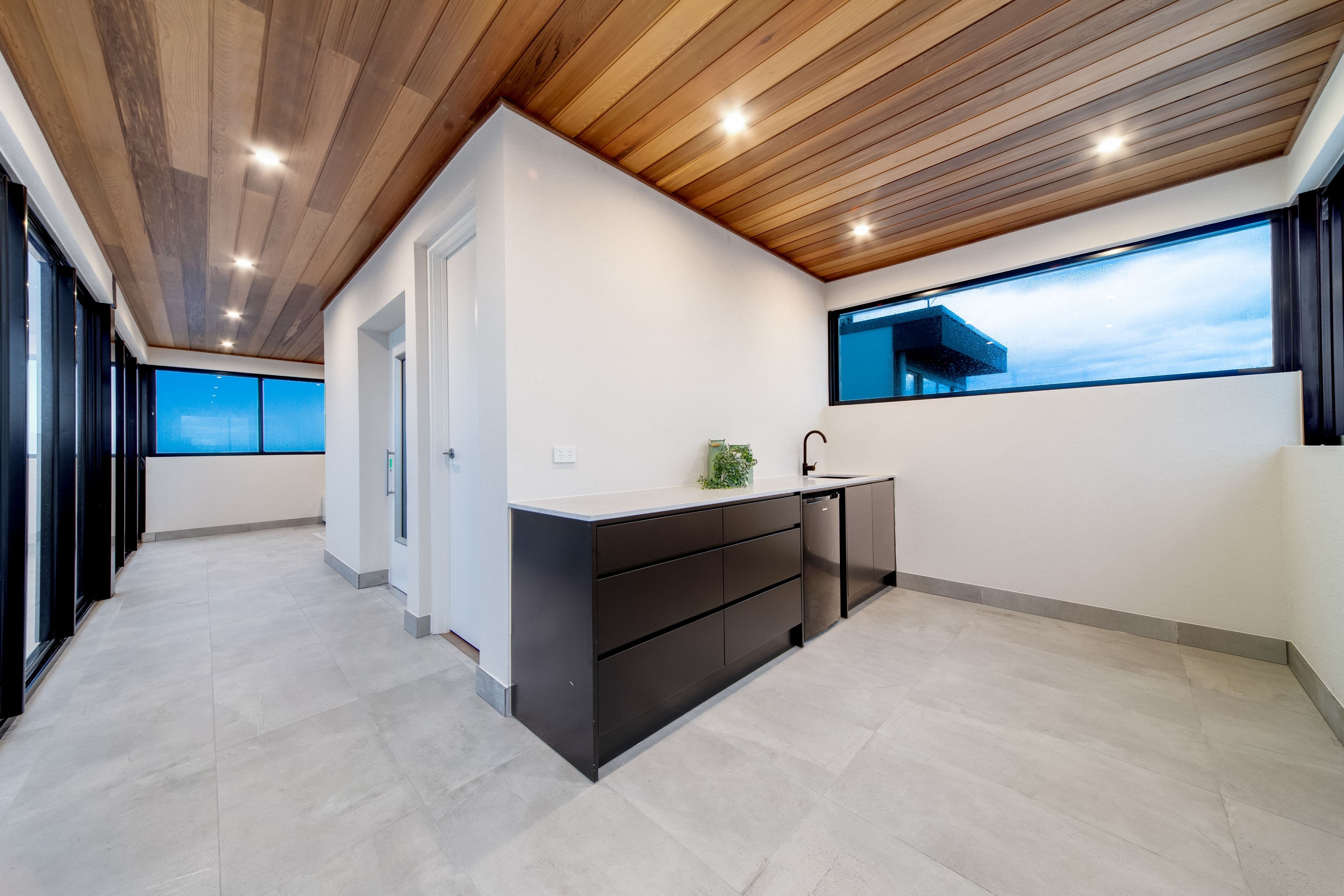 118 Seaview Road, Tennyson SA 5022, Tennyson - Thumbnail 3