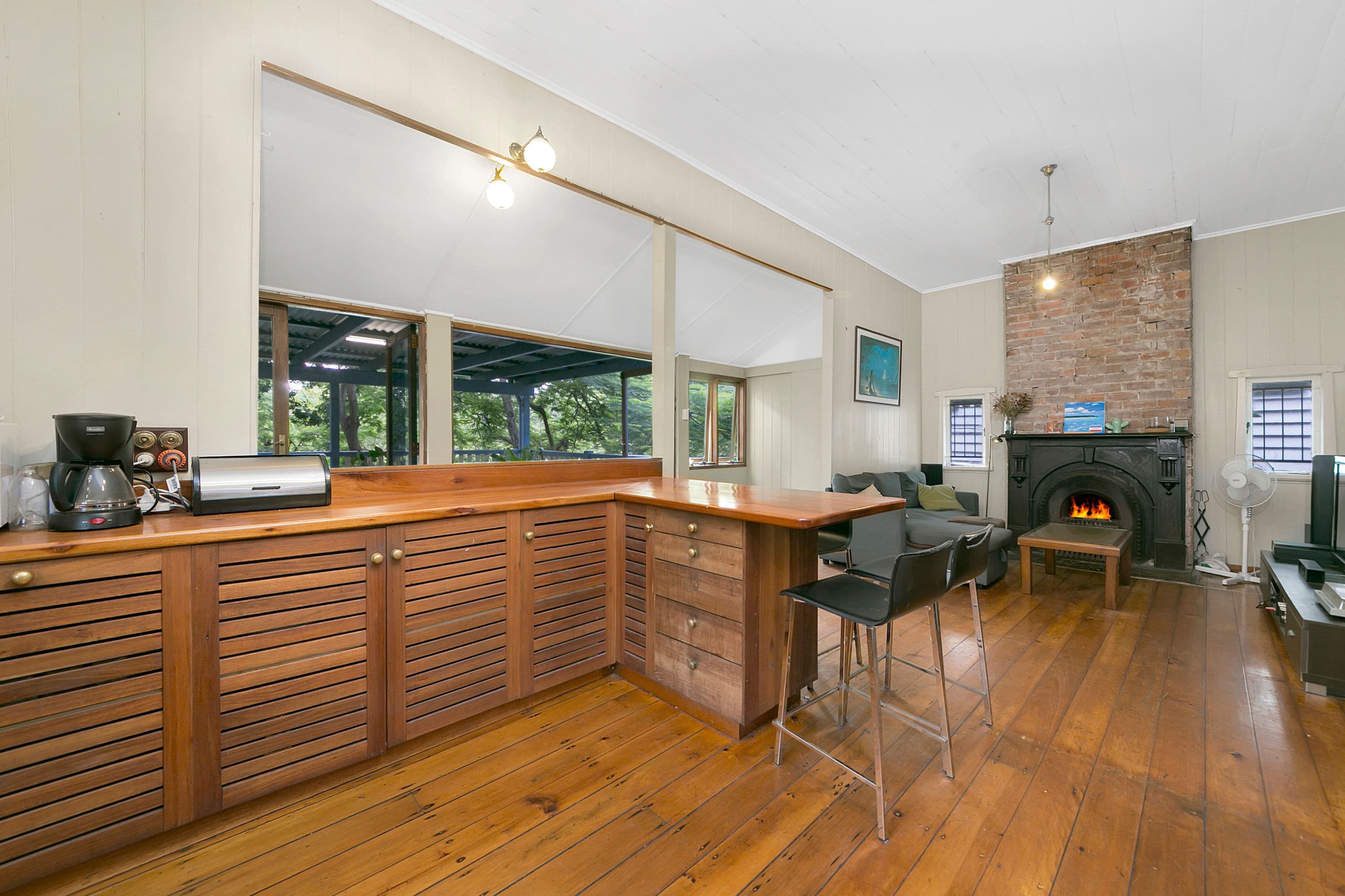 16 Macgregor Terrace, Bardon QLD 4065, Bardon - Thumbnail 4