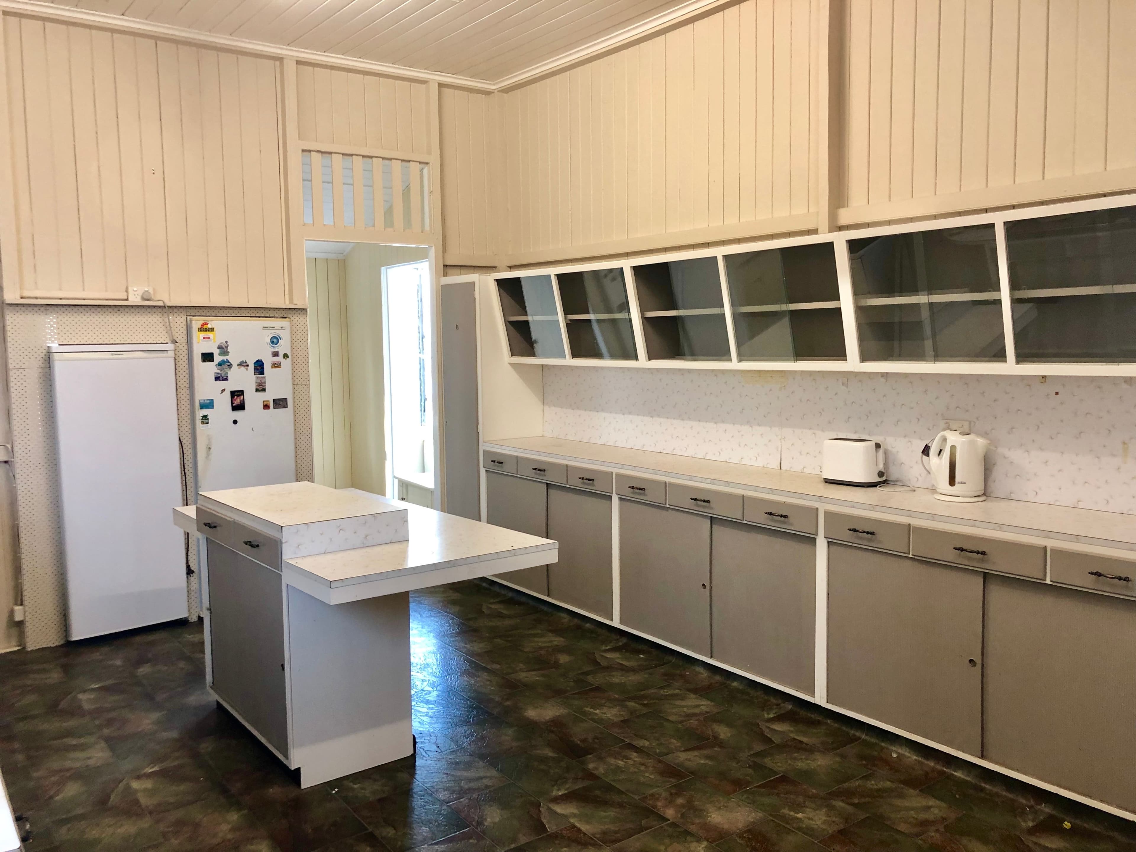 1 ROSE Street, Kilcoy QLD 4515, Kilcoy - Thumbnail 2