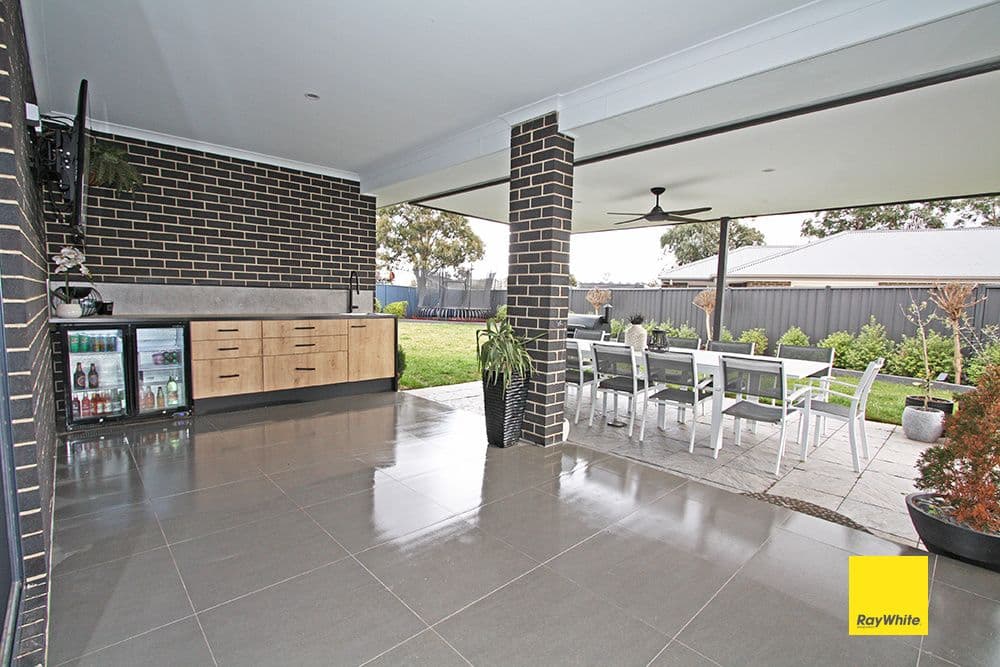 18 Murray Grey Place, Bungendore NSW 2621, Bungendore - Thumbnail 6