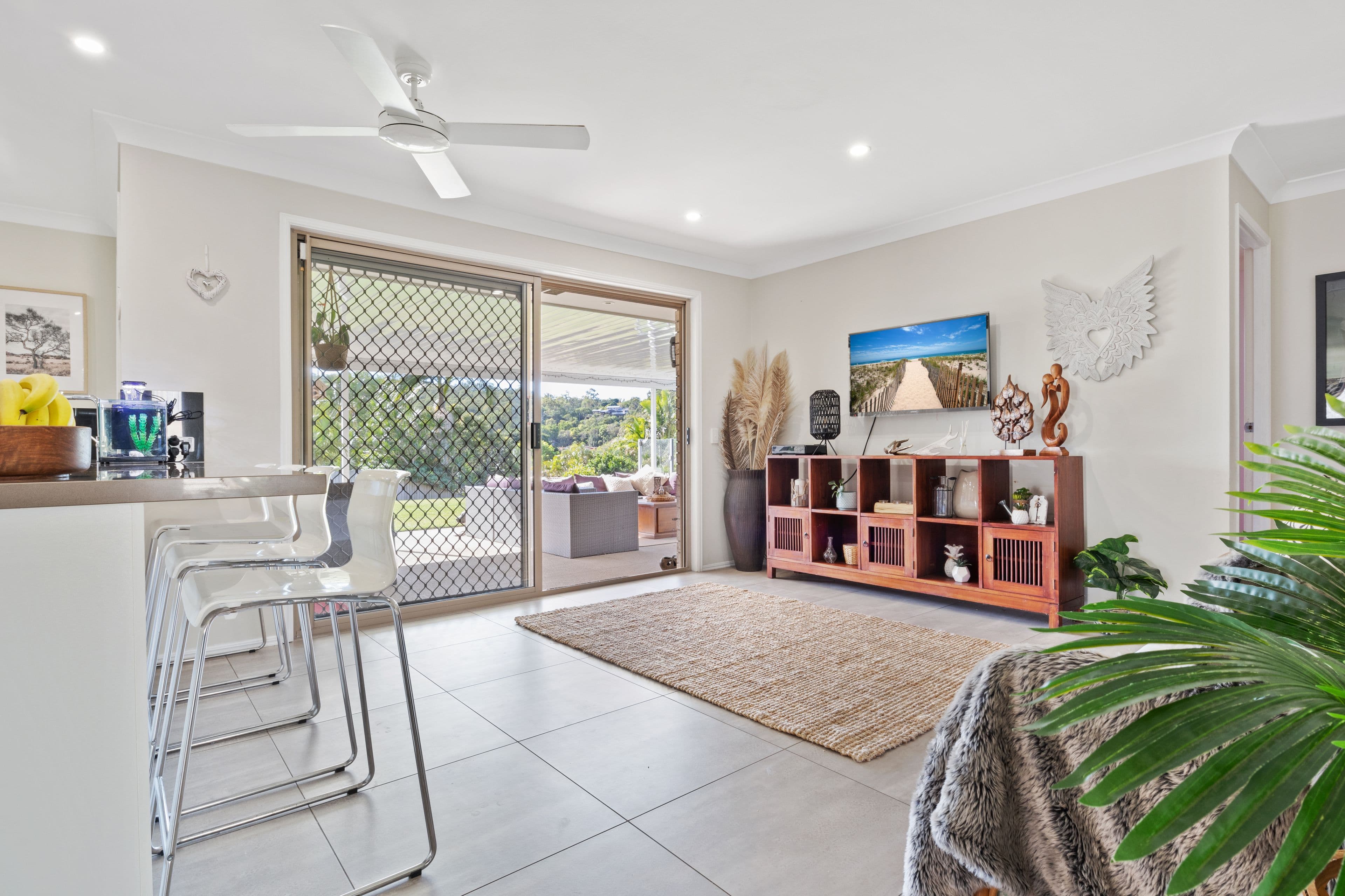 8 Valentino Close, Parkwood QLD 4214, Parkwood - Thumbnail 7