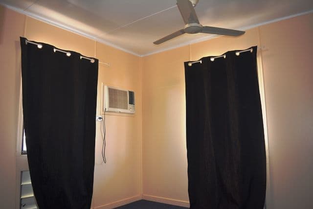 137 Thistle Street, Blackall QLD 4472, Blackall - Thumbnail 5