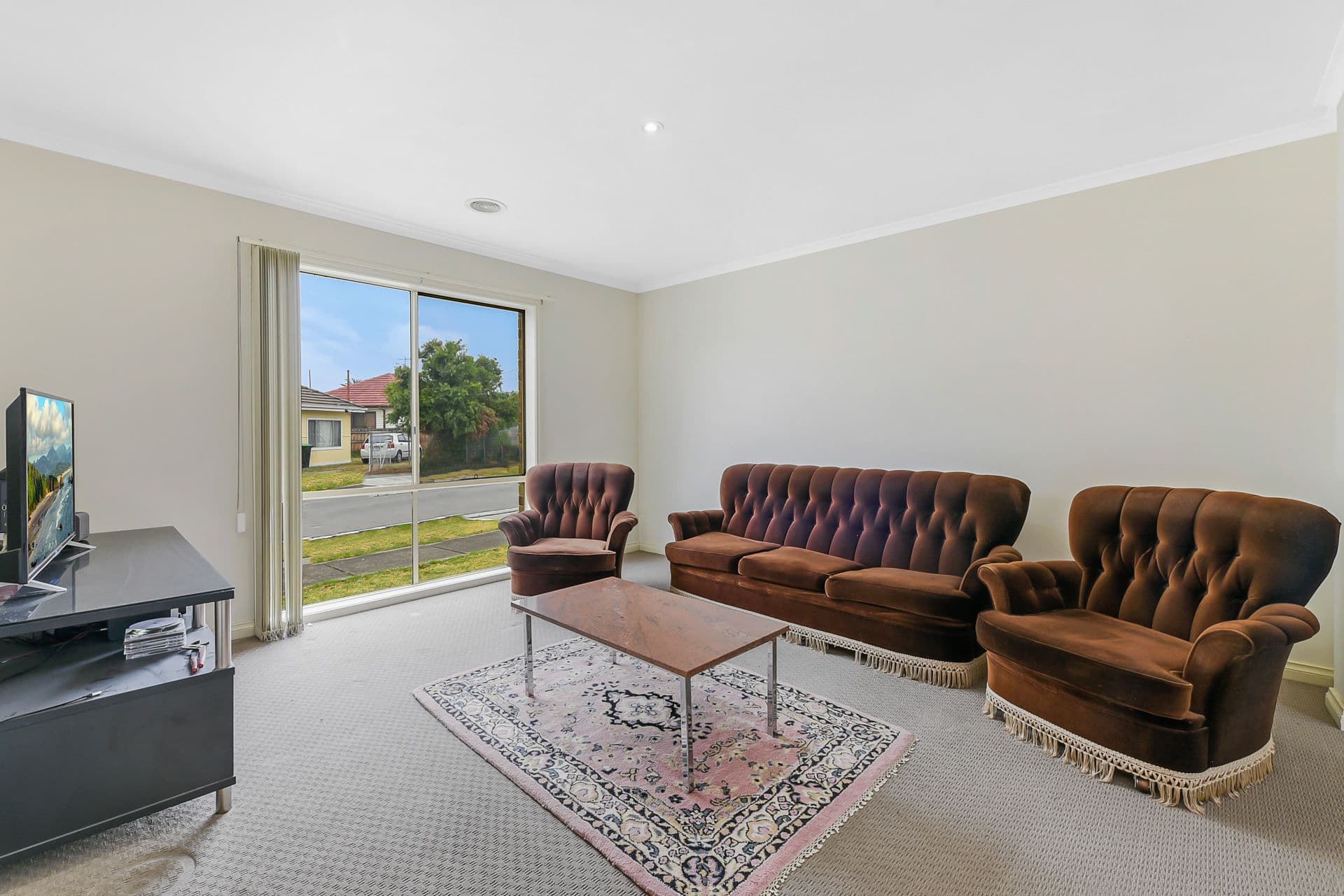 16 Edgewood Road, Dandenong VIC 3175, Dandenong - Thumbnail 2