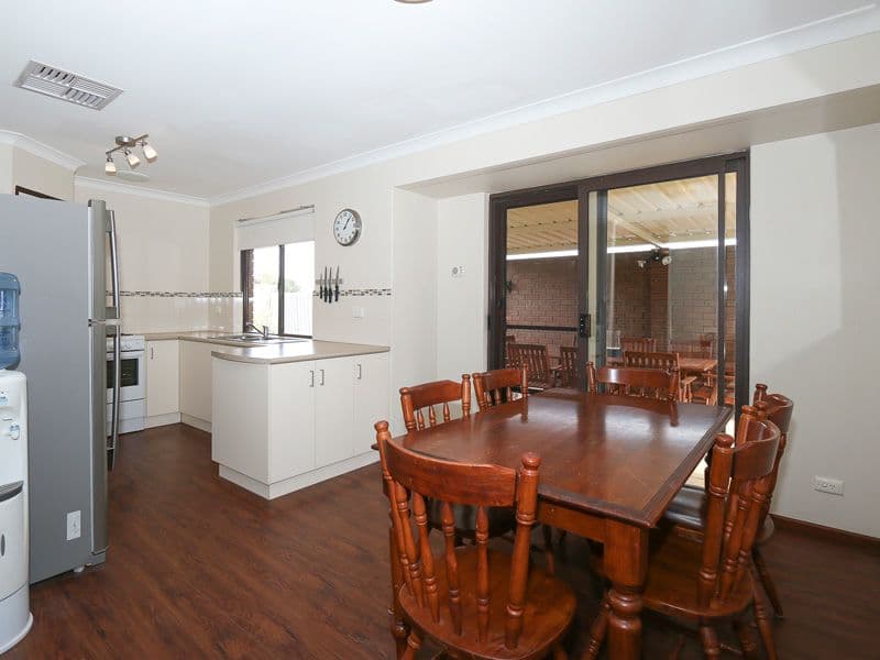 40 Yallambee Crescent, Wanneroo WA 6065, Wanneroo - Thumbnail 7
