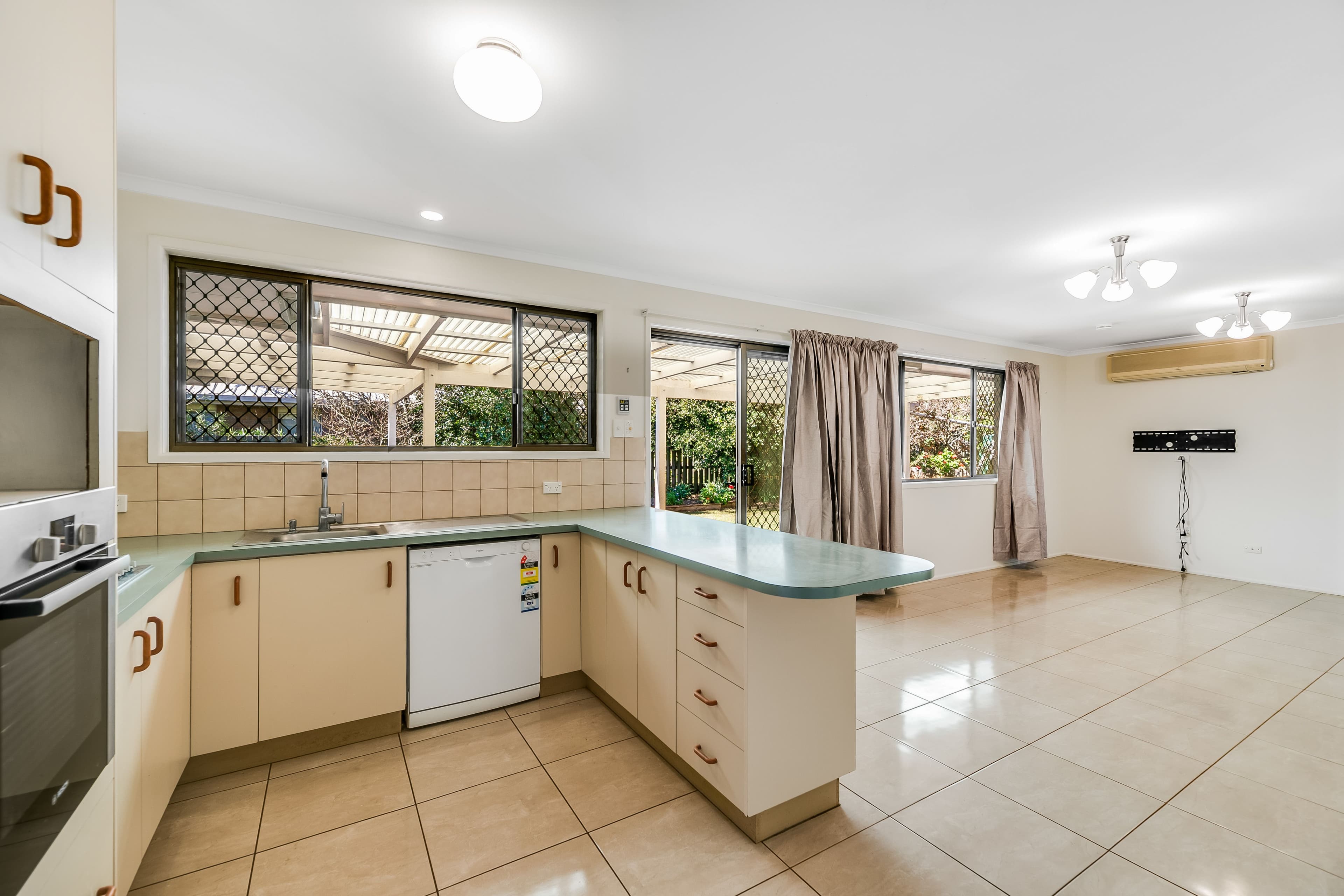 22 Boshammer Street, Rangeville QLD 4350, Rangeville - Thumbnail 3